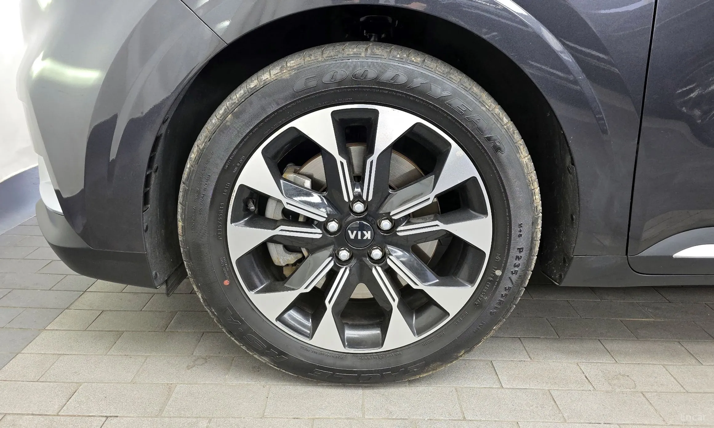 Kia Carnival Gen 4 превью 5