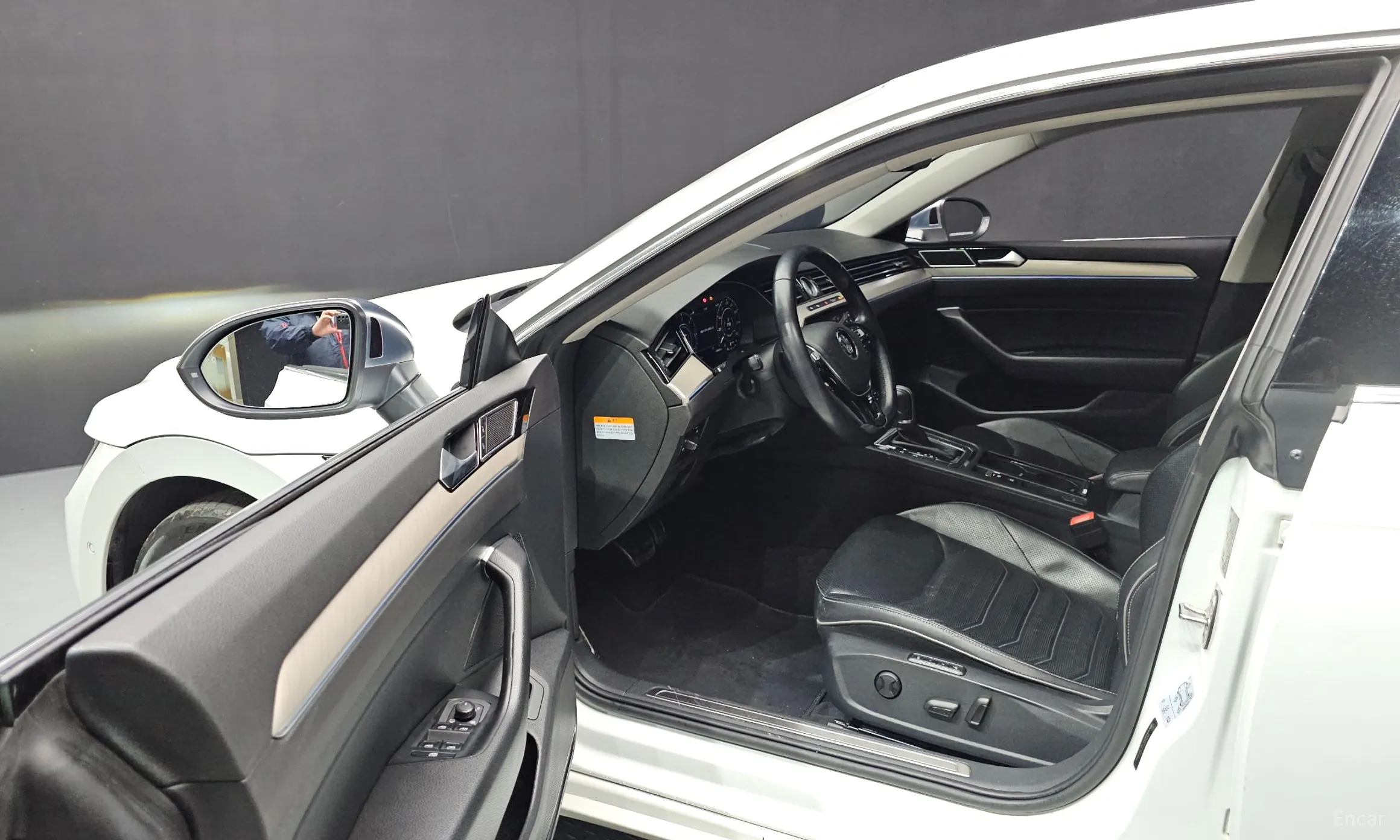 Volkswagen Ateon превью 10