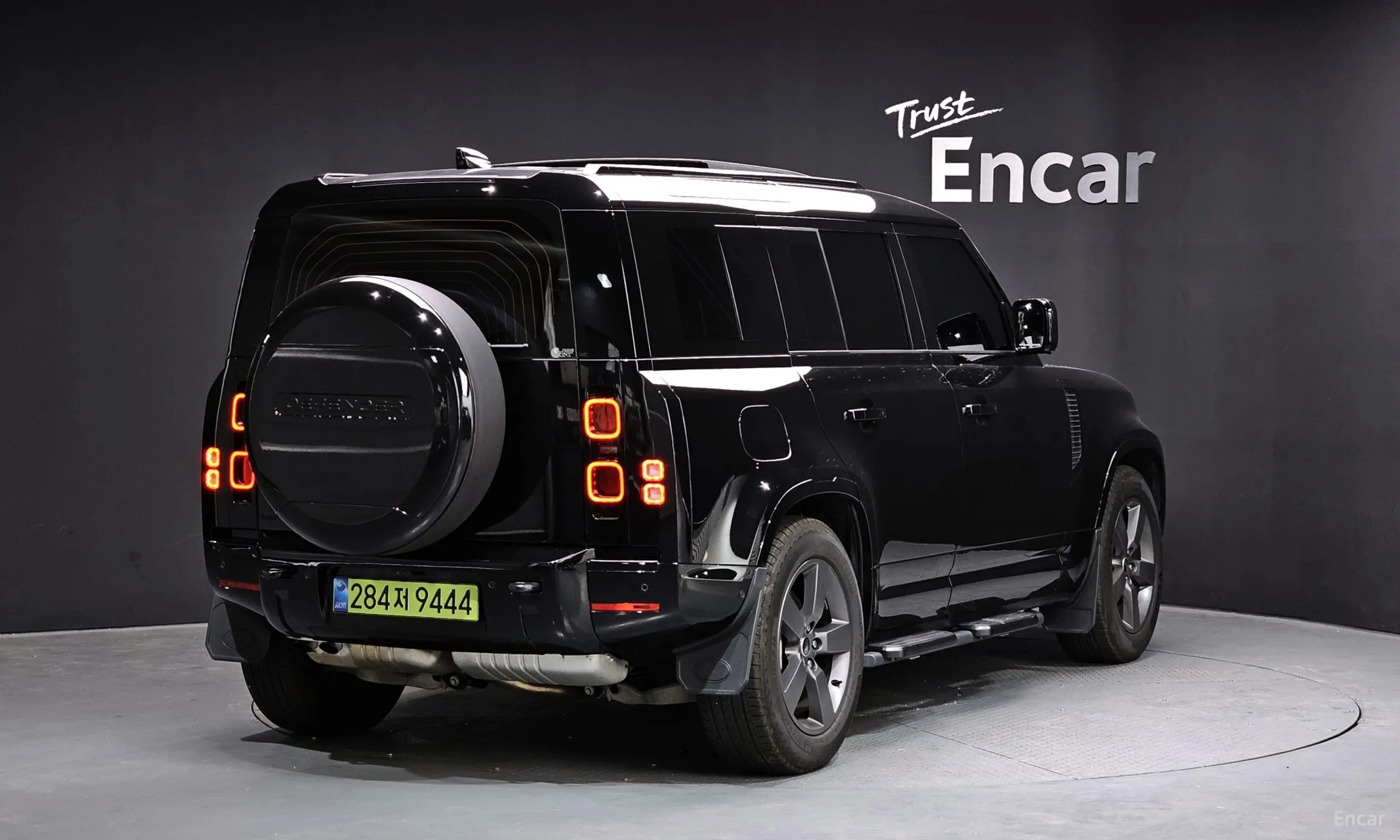 Land Rover Defender (L663)