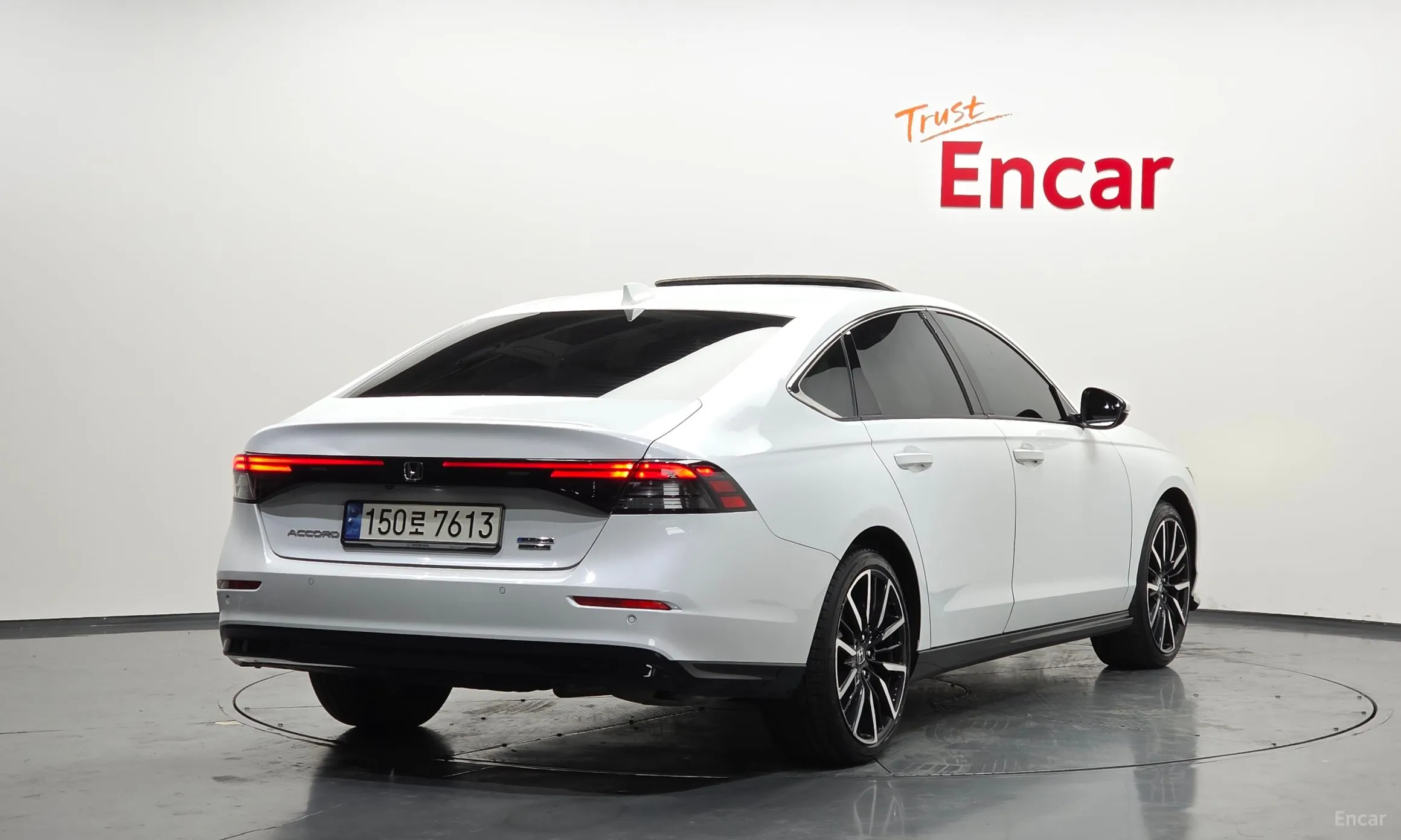 Honda Accord 11th Generation превью 2
