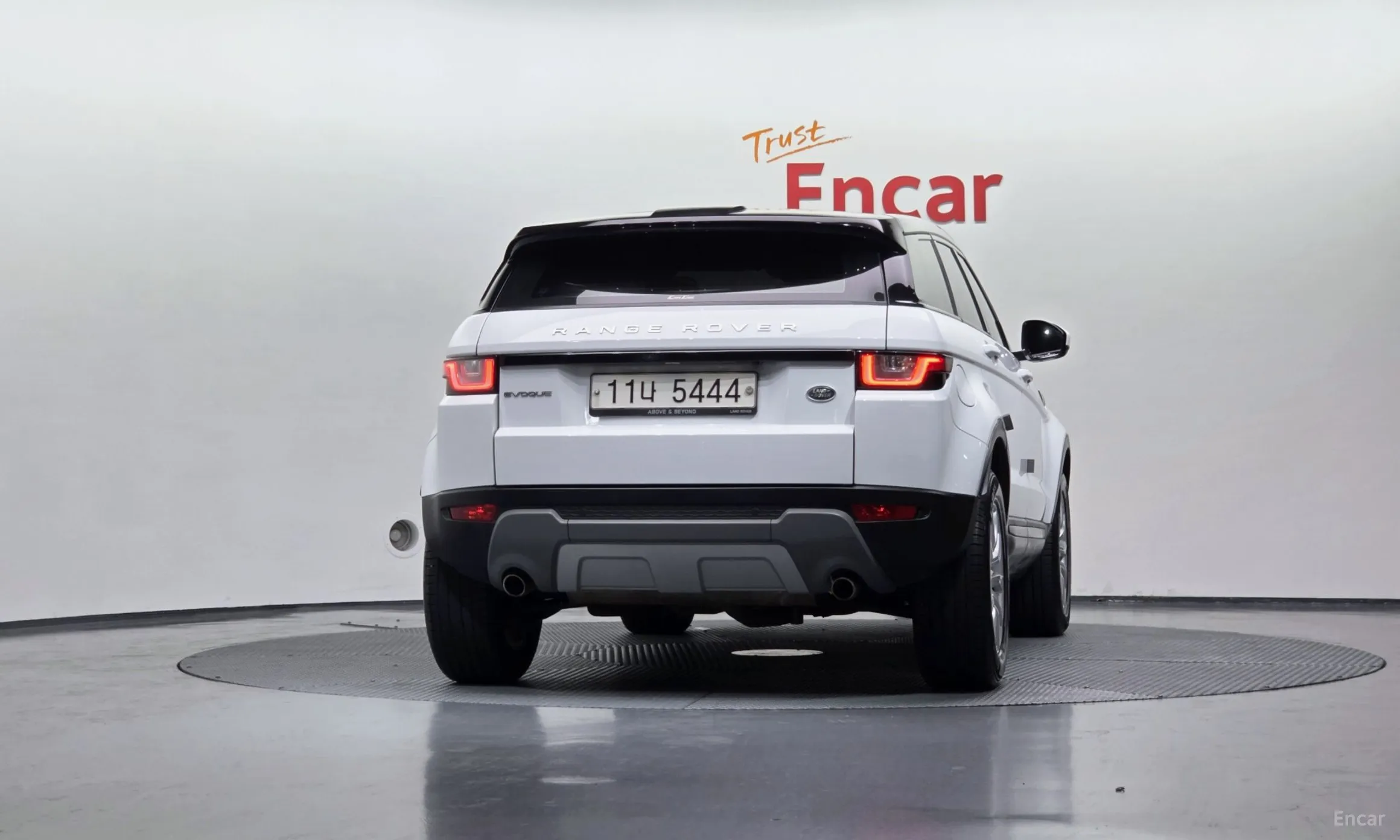 Land Rover Range Rover Evoque превью 4