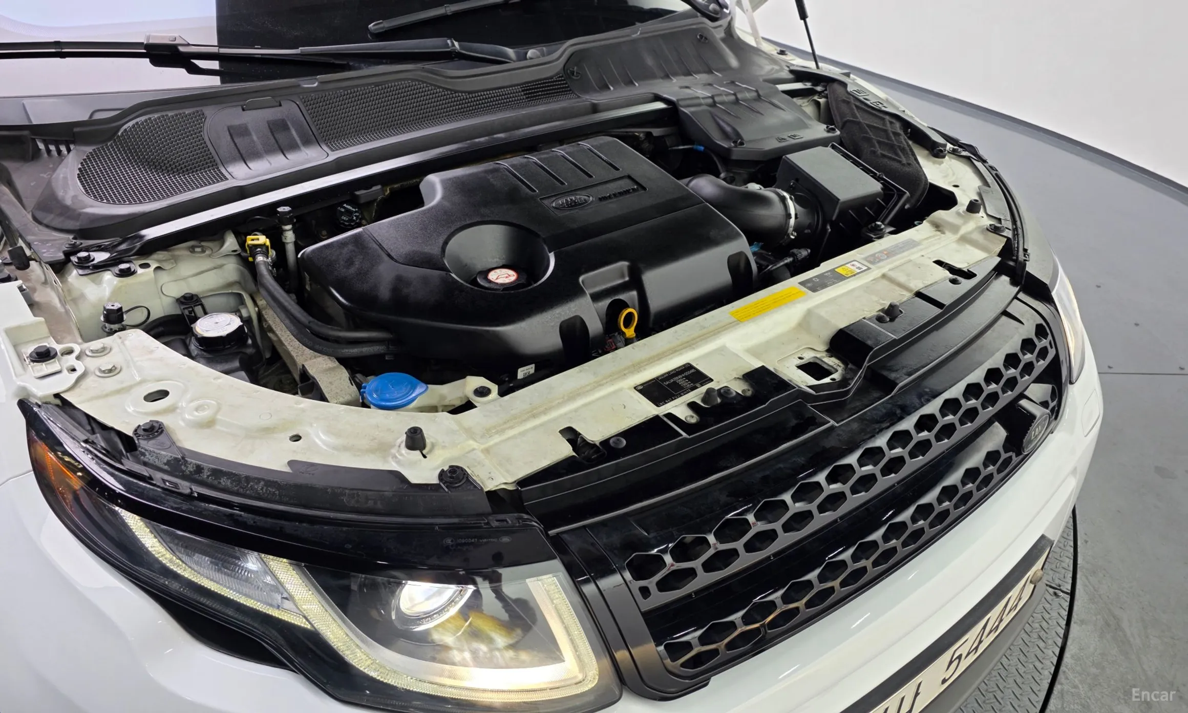 Land Rover Range Rover Evoque превью 6