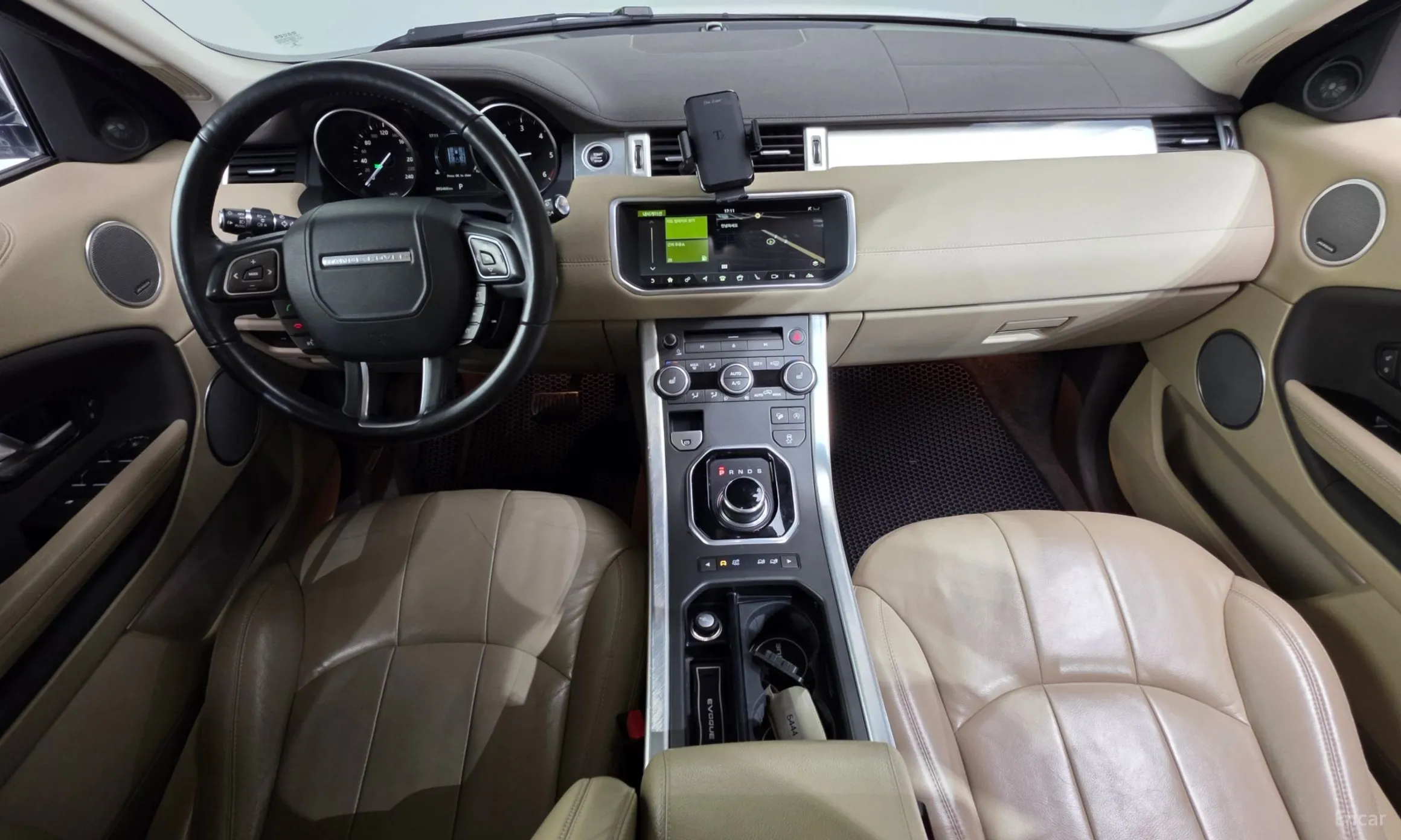 Land Rover Range Rover Evoque превью 7