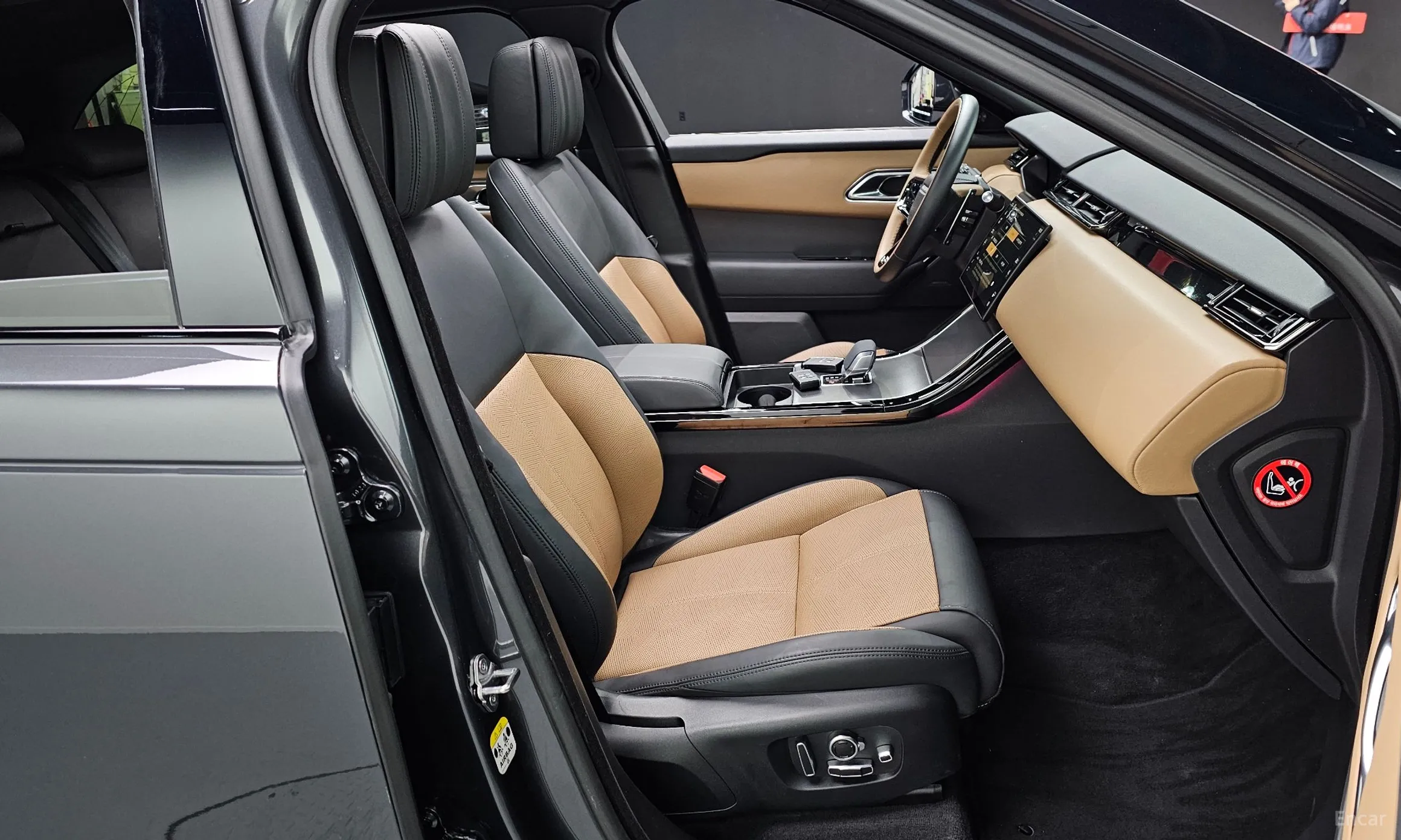 Land Rover Range Rover Bella превью 10