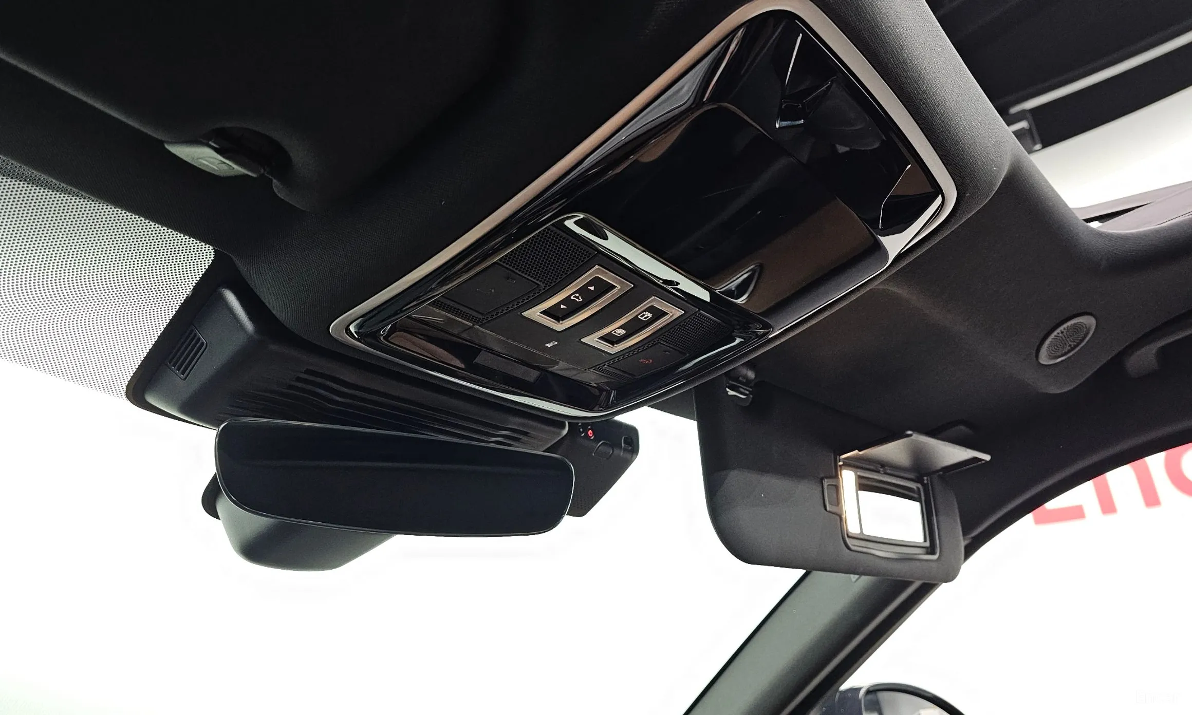 Land Rover Range Rover Bella превью 13