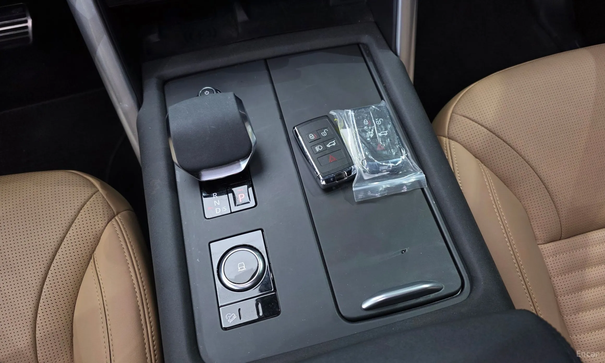 Land Rover Discovery 5 превью 9