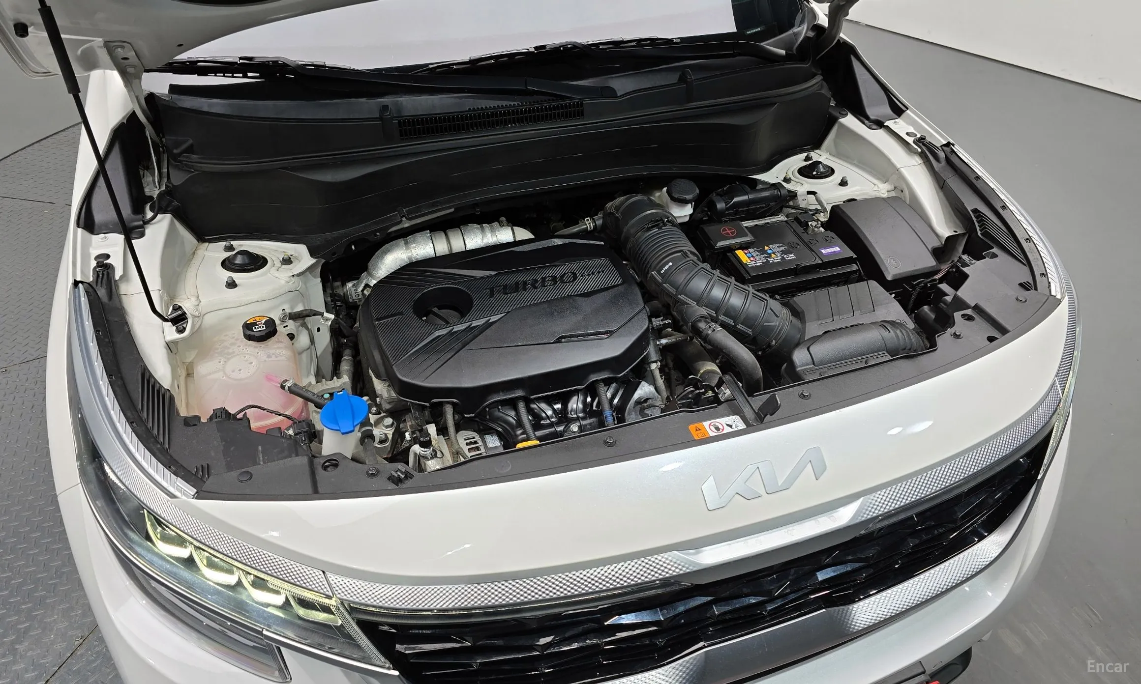 Kia Seltos превью 6