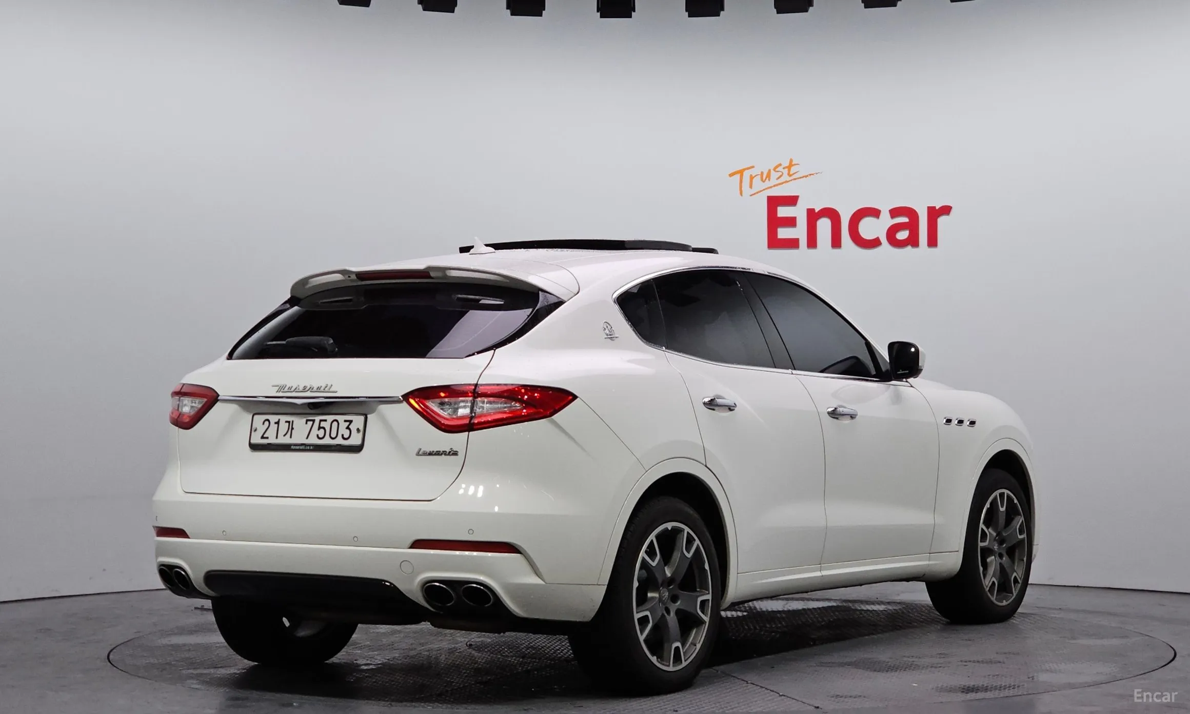 Maserati Levante превью 2