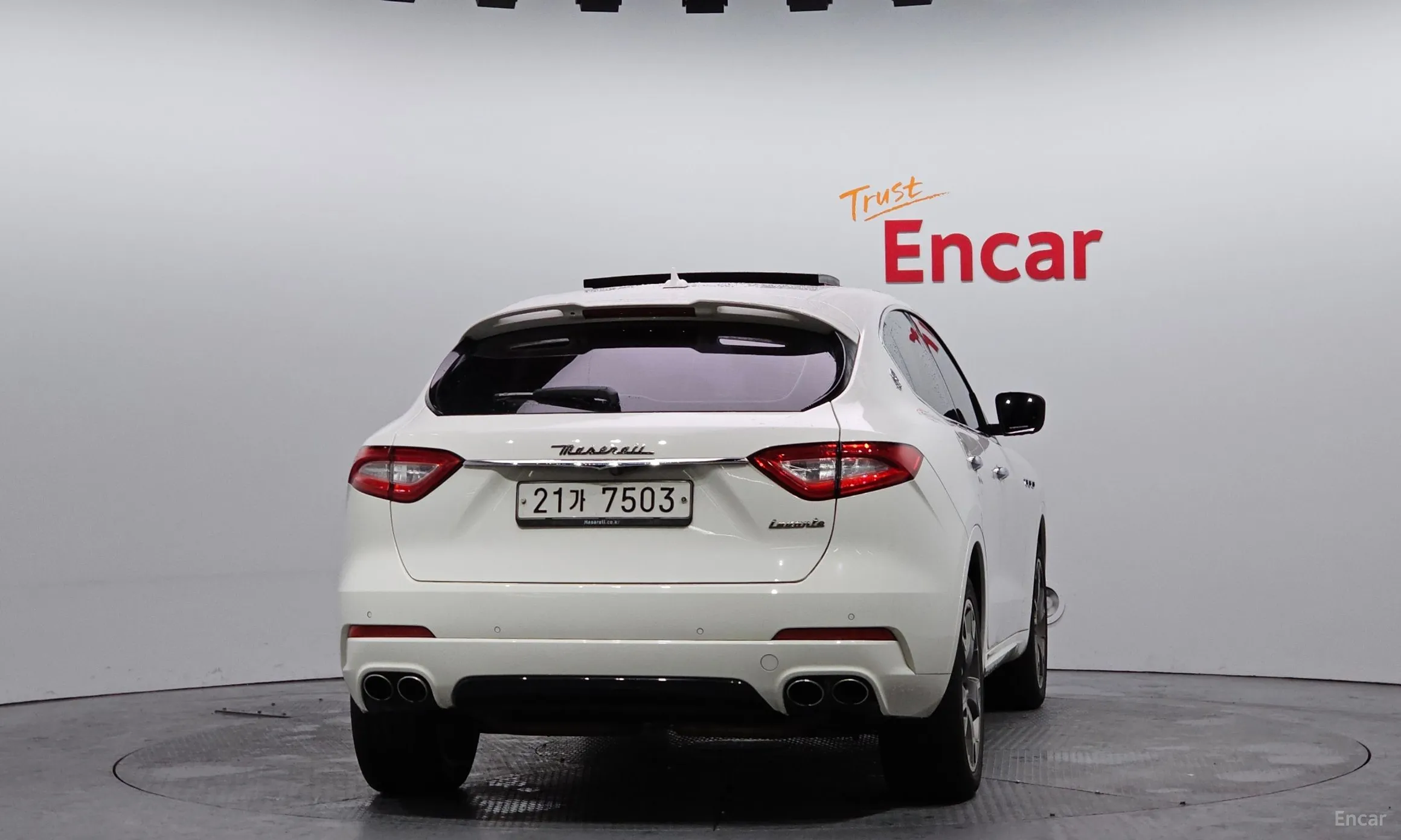 Maserati Levante превью 4