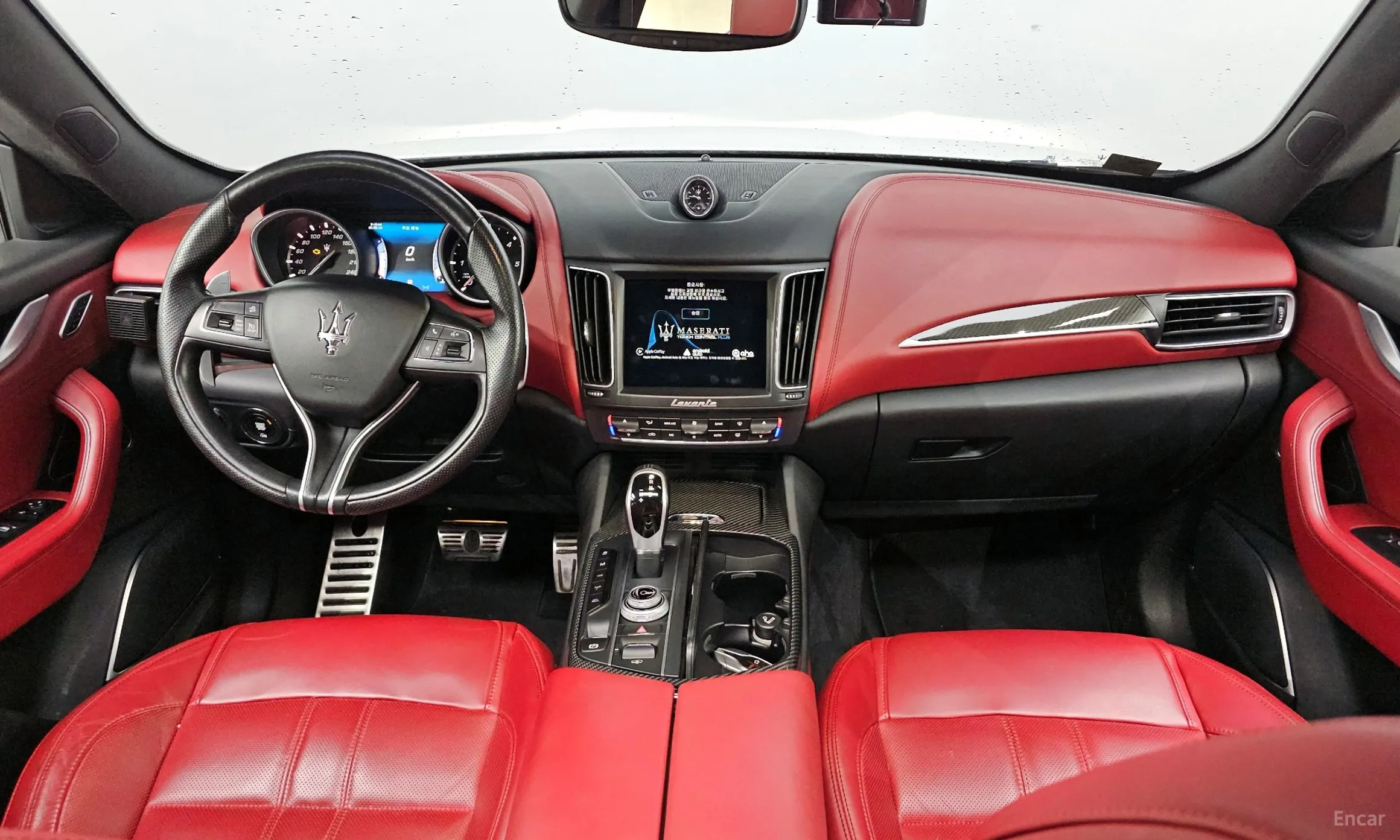 Maserati Levante превью 7