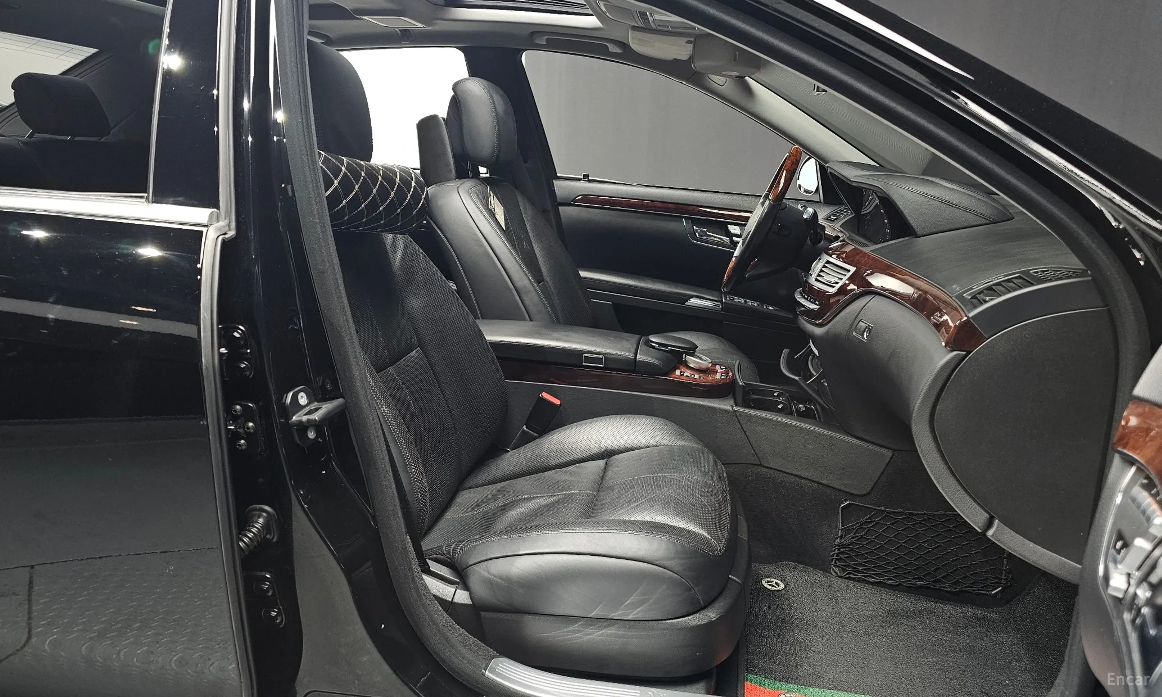 Mercedes Benz S-Class W221 превью 10