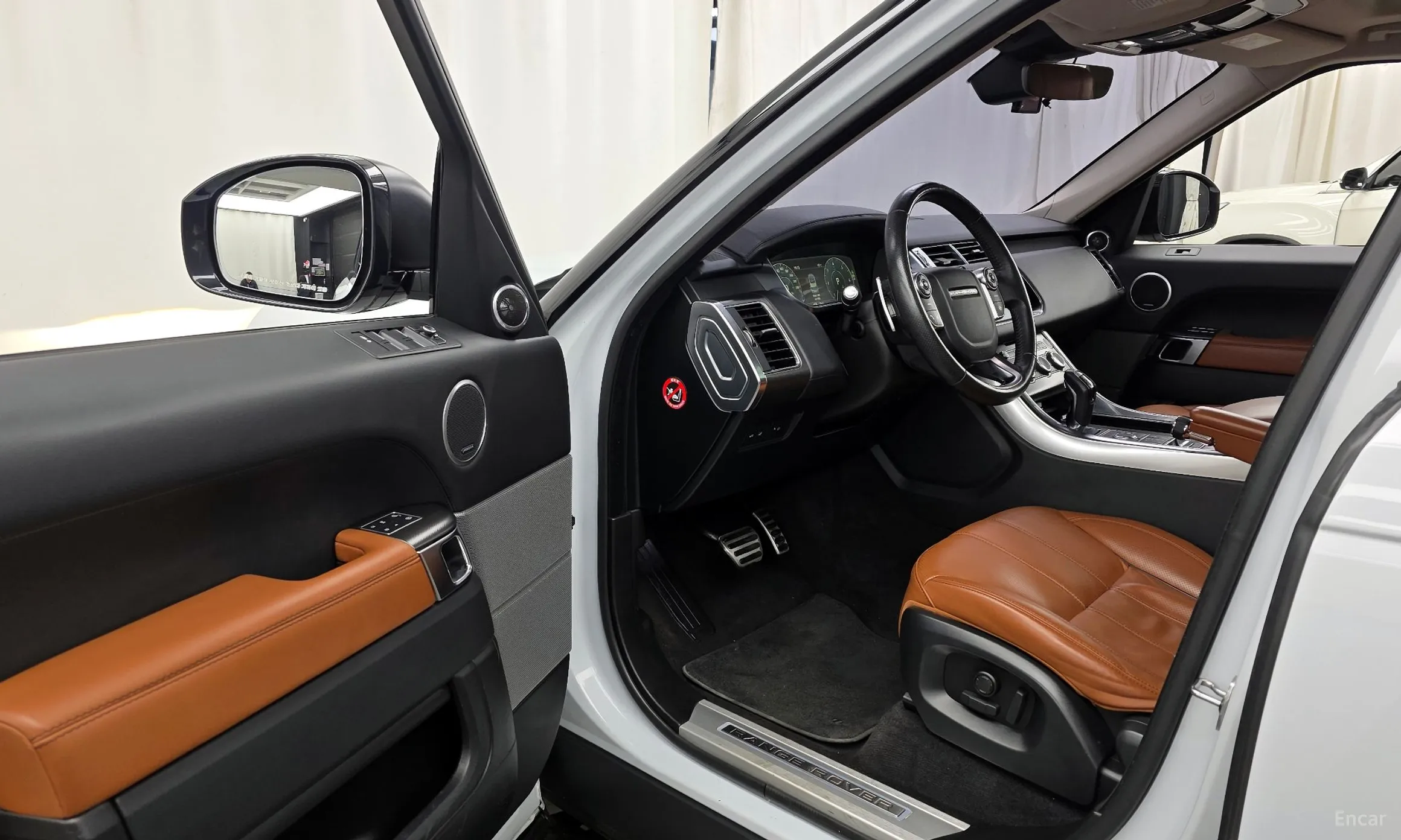 Land Rover Range Rover Sport 2nd Generation превью 10