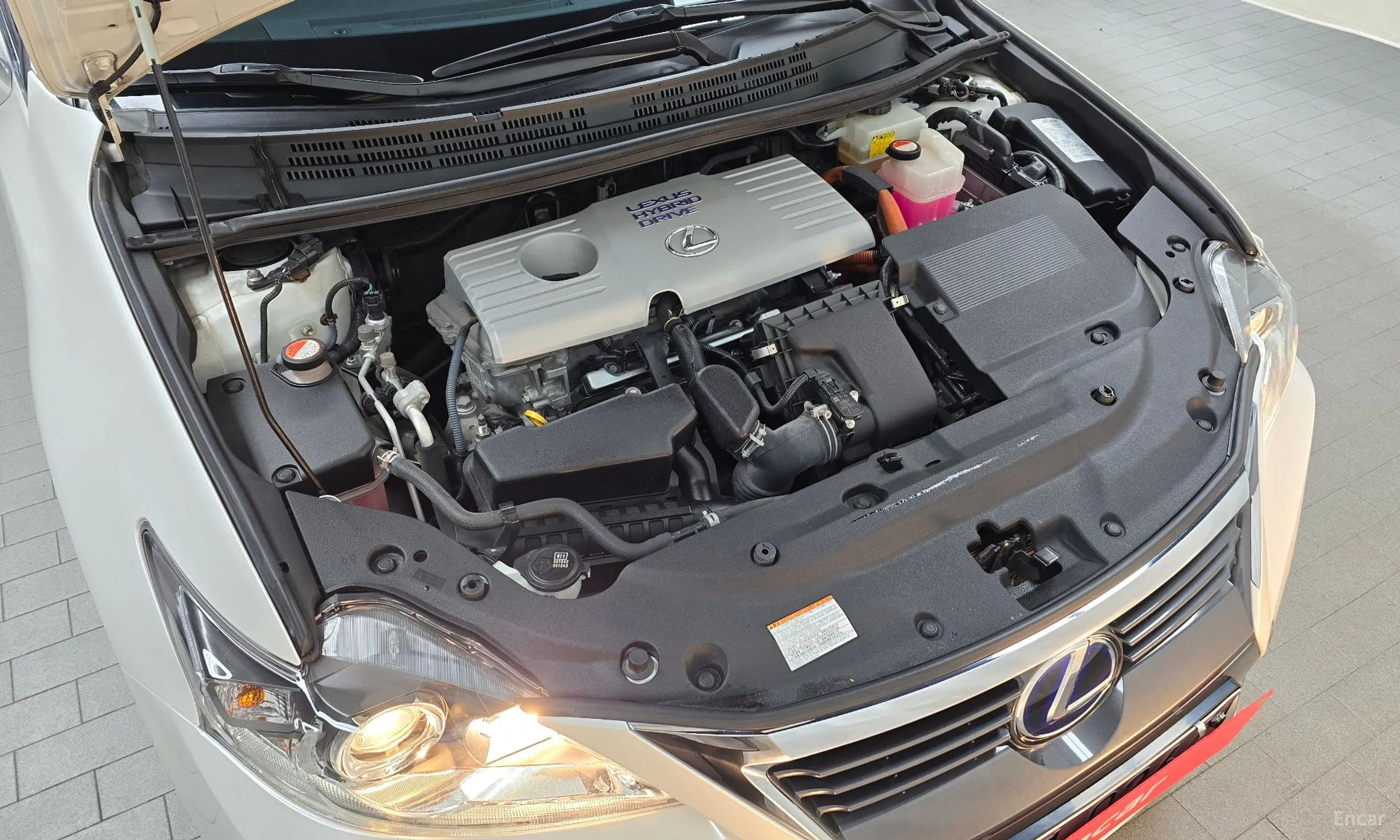 Lexus CT200h превью 6