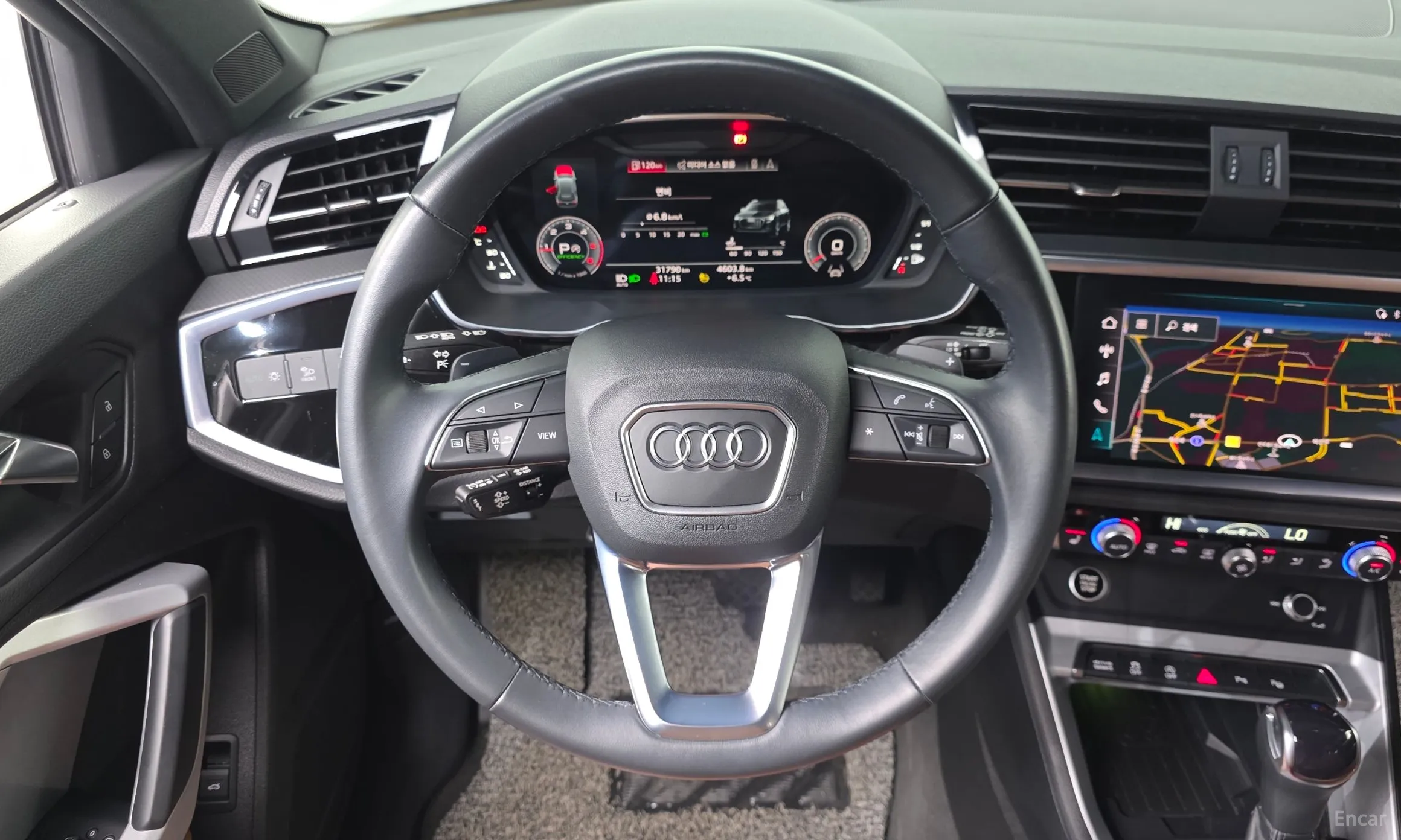 Audi Q3 (F3) превью 14