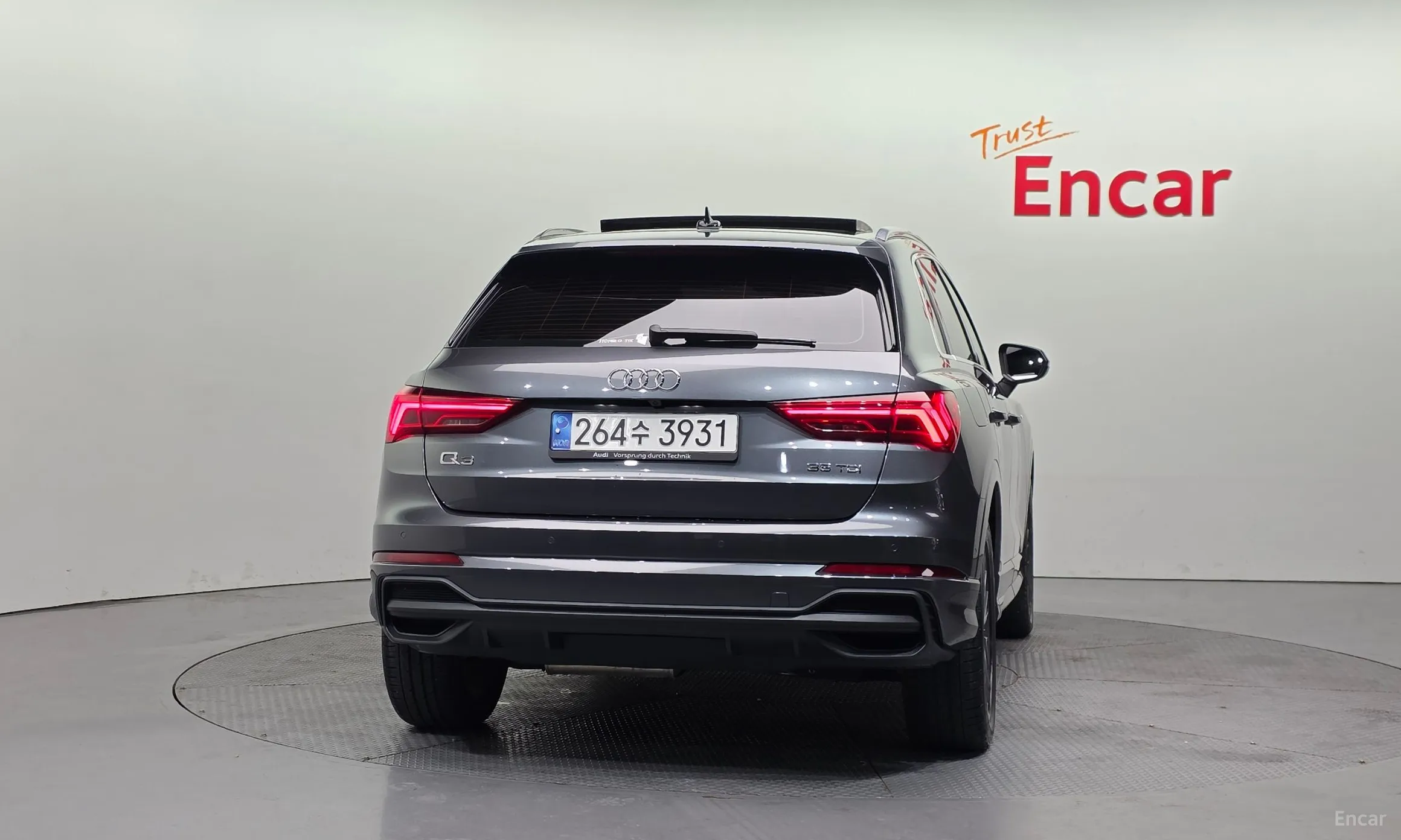 Audi Q3 (F3) превью 4