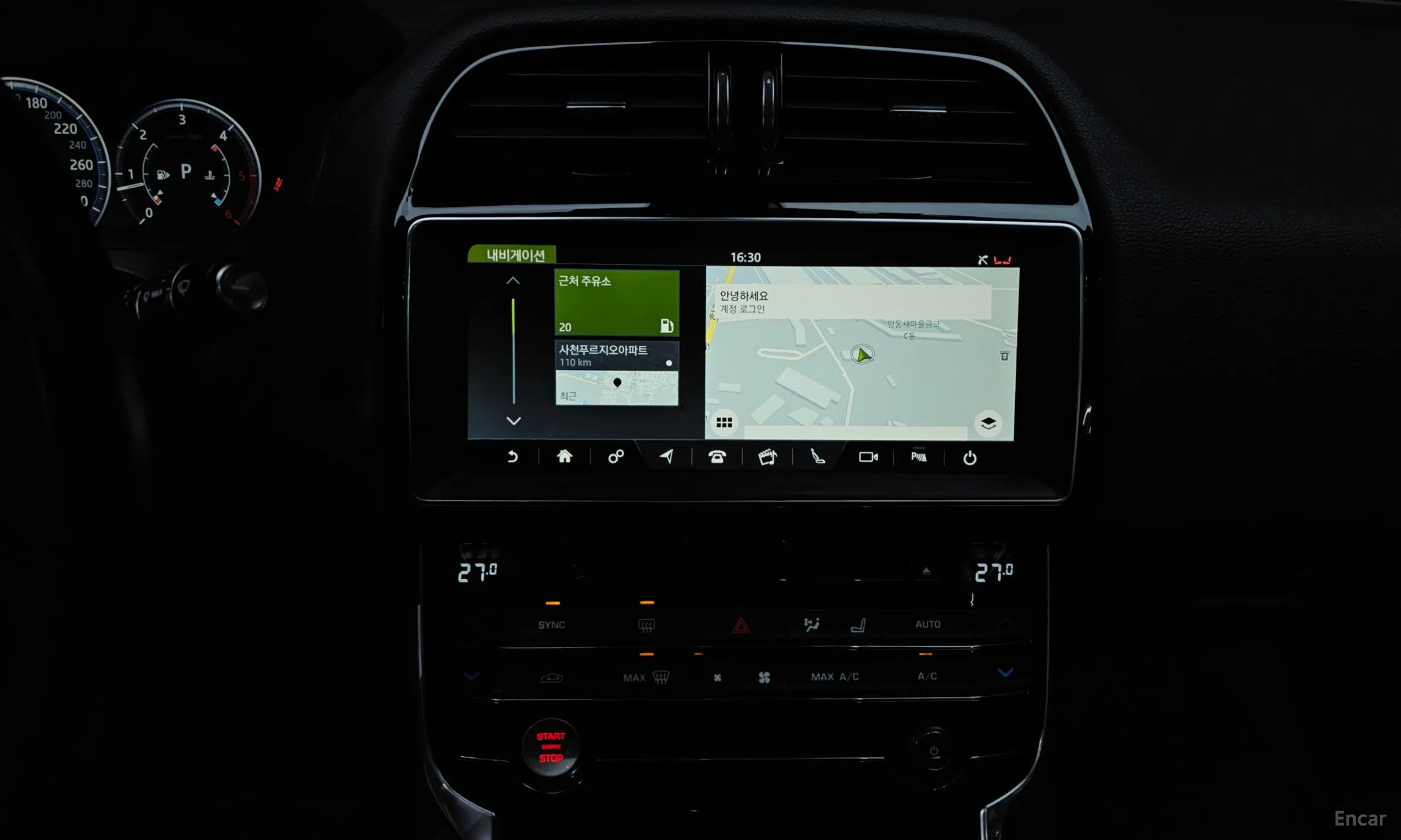 Jaguar XE превью 15