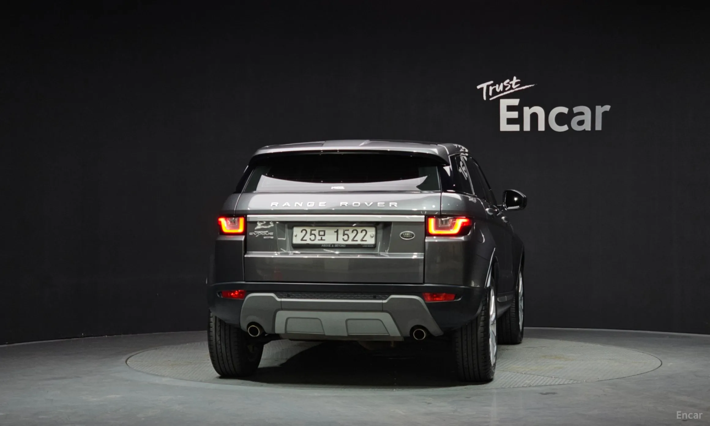 Land Rover Range Rover Evoque превью 4