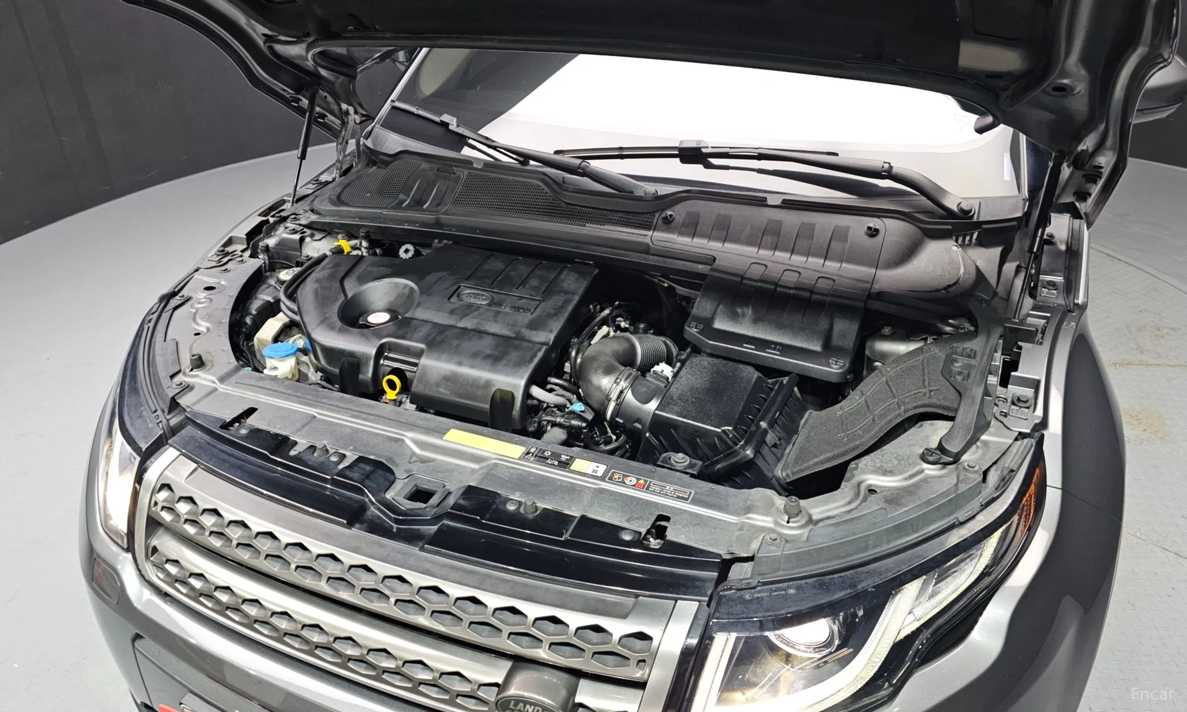 Land Rover Range Rover Evoque превью 6