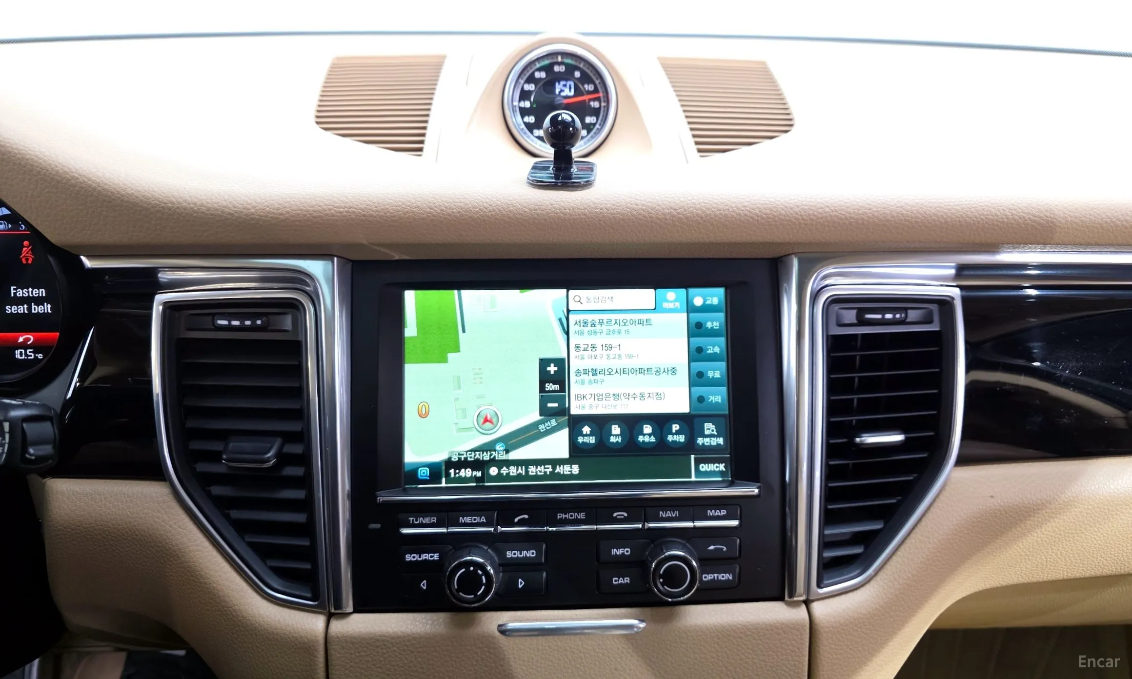 Porsche Macan превью 14