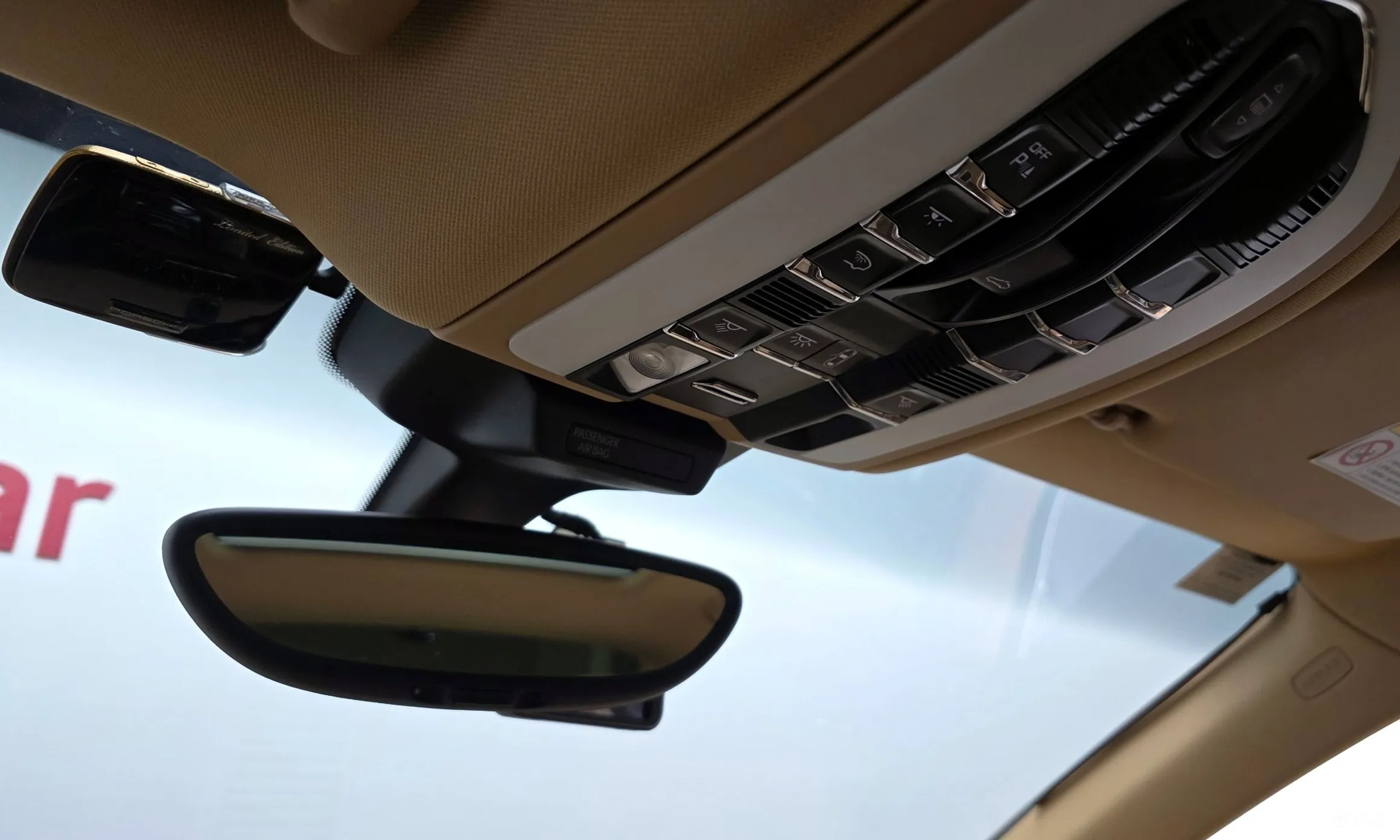 Porsche Macan превью 16