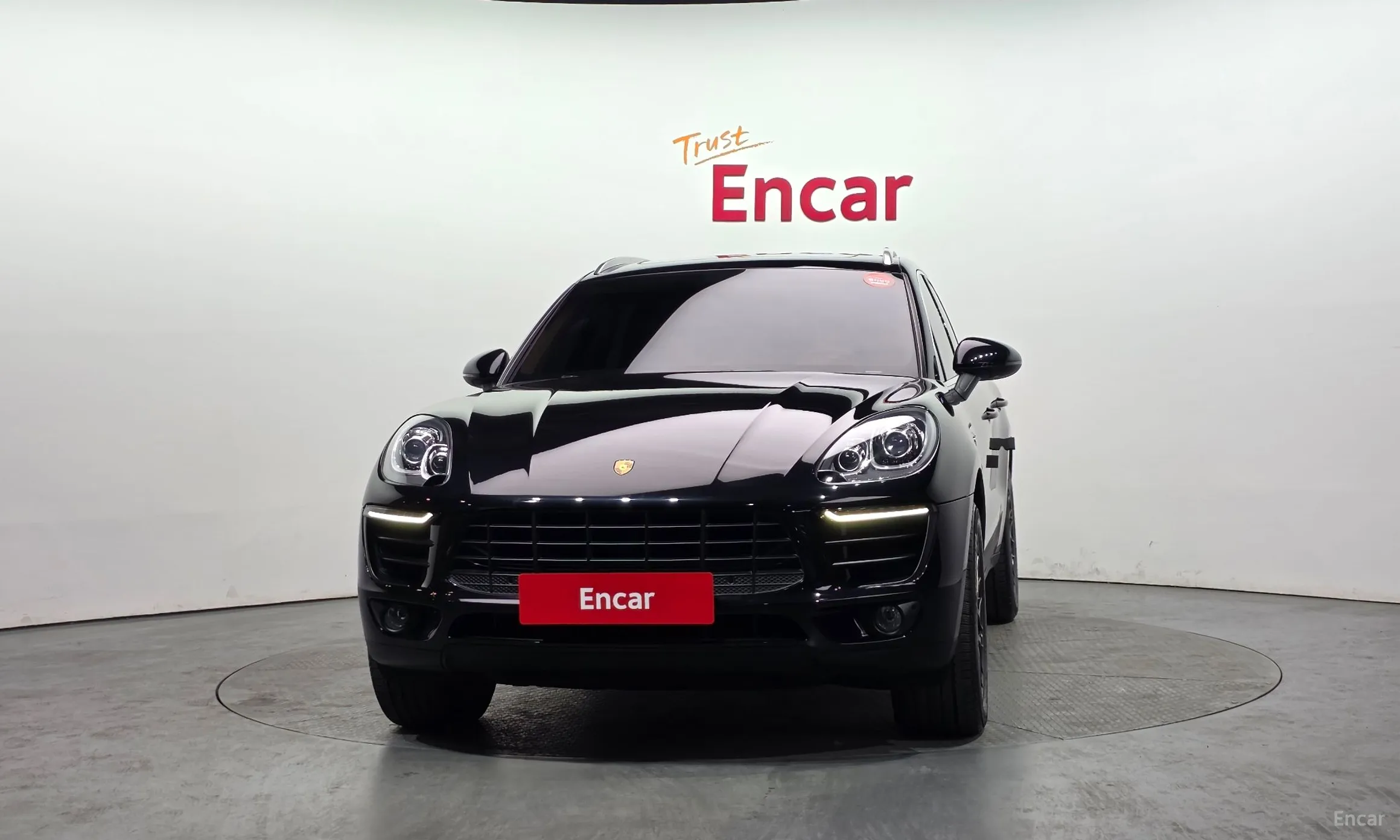 Porsche Macan превью 3