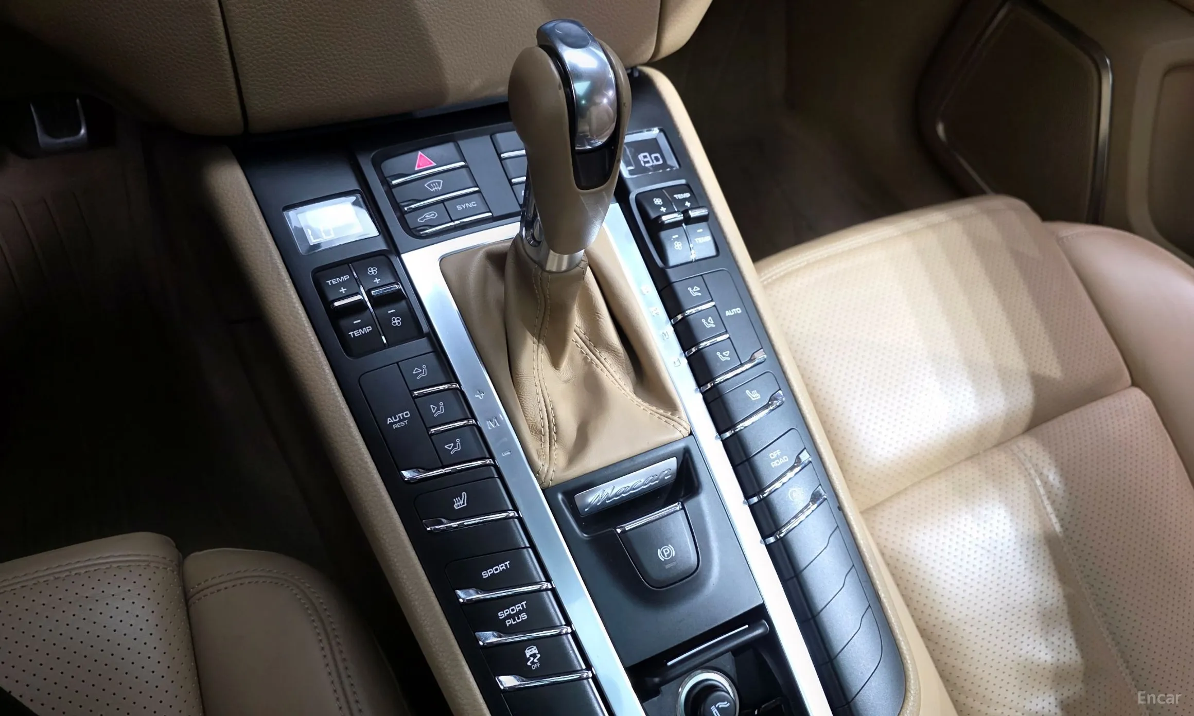 Porsche Macan превью 9