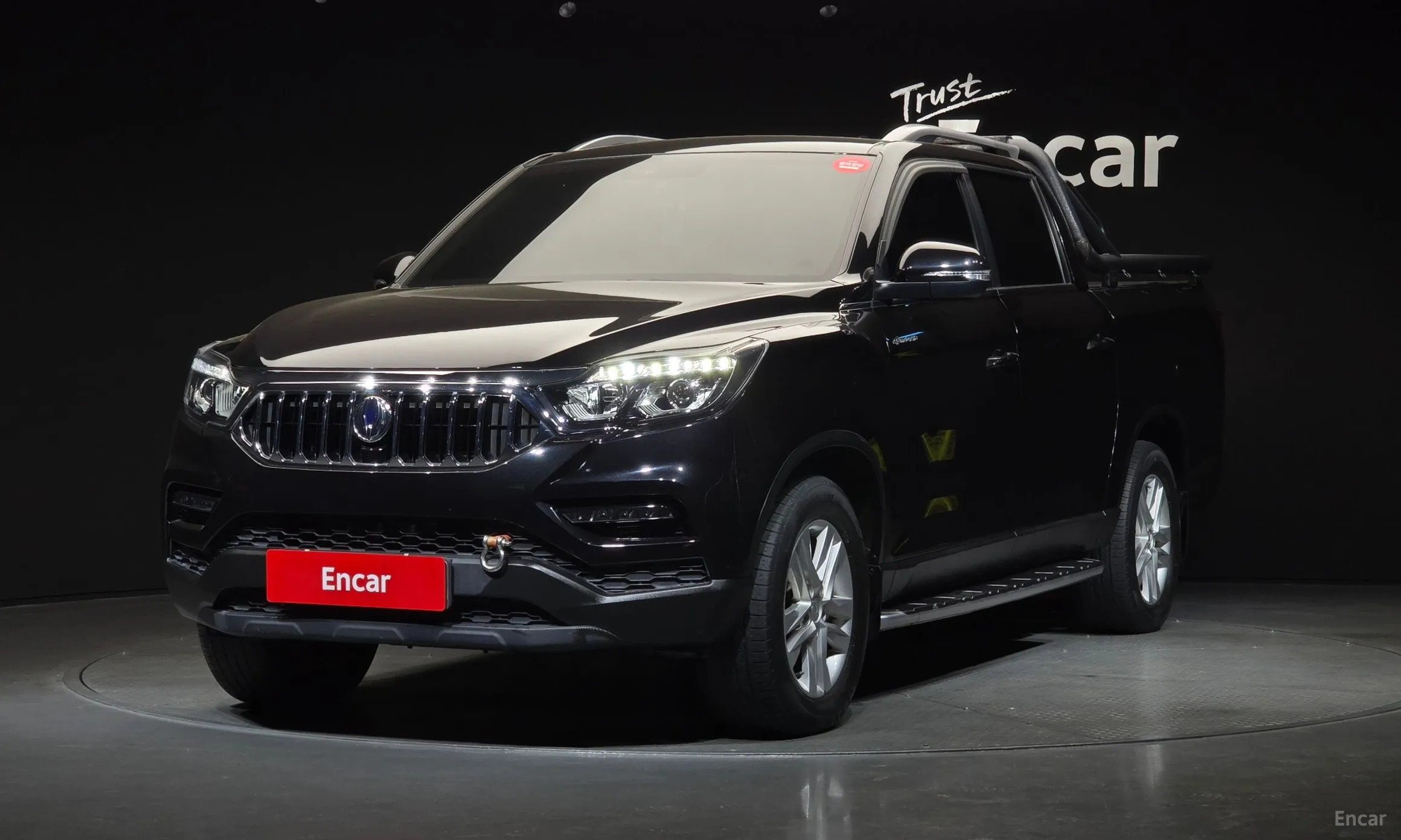 Rexton Sports Khan