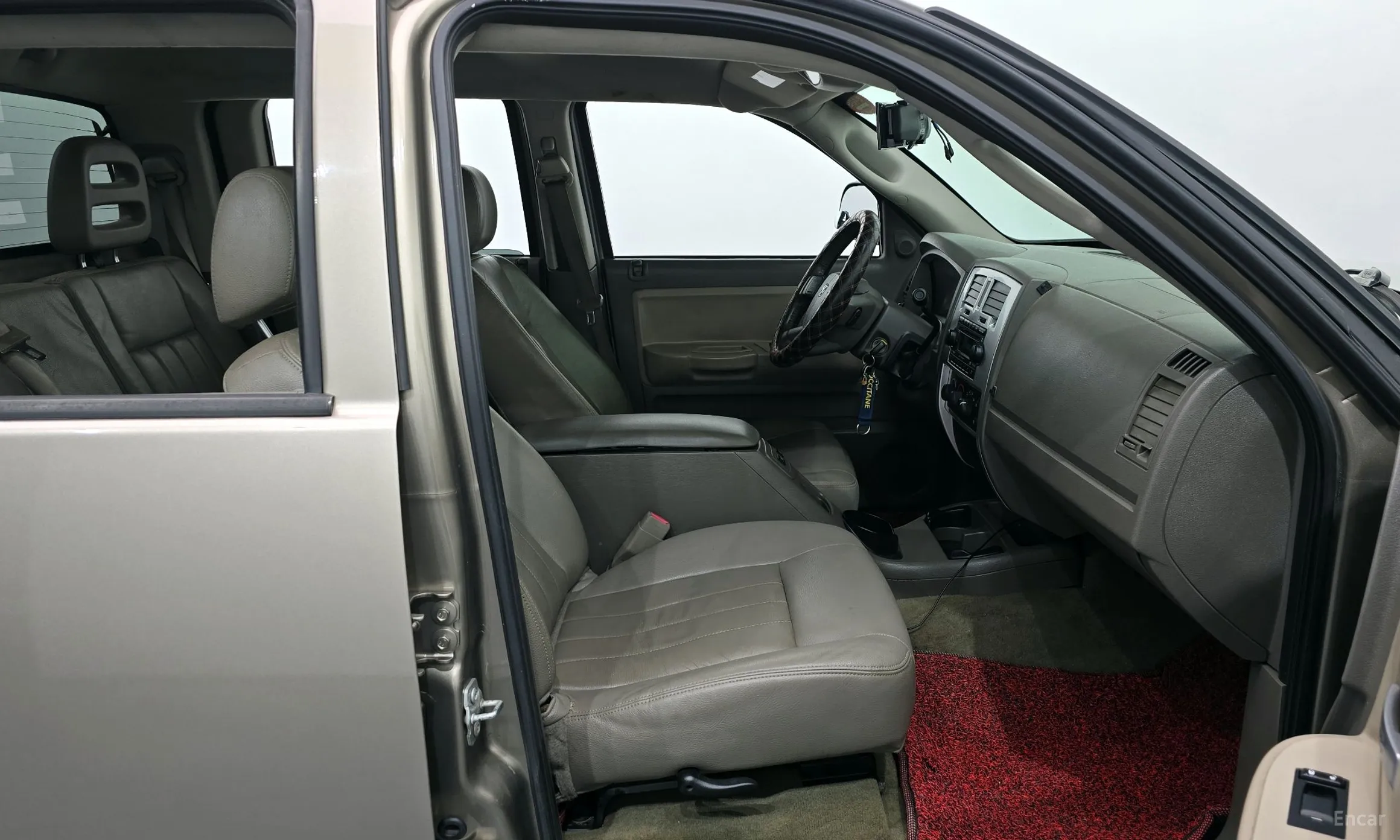 Dodge Dakota превью 11