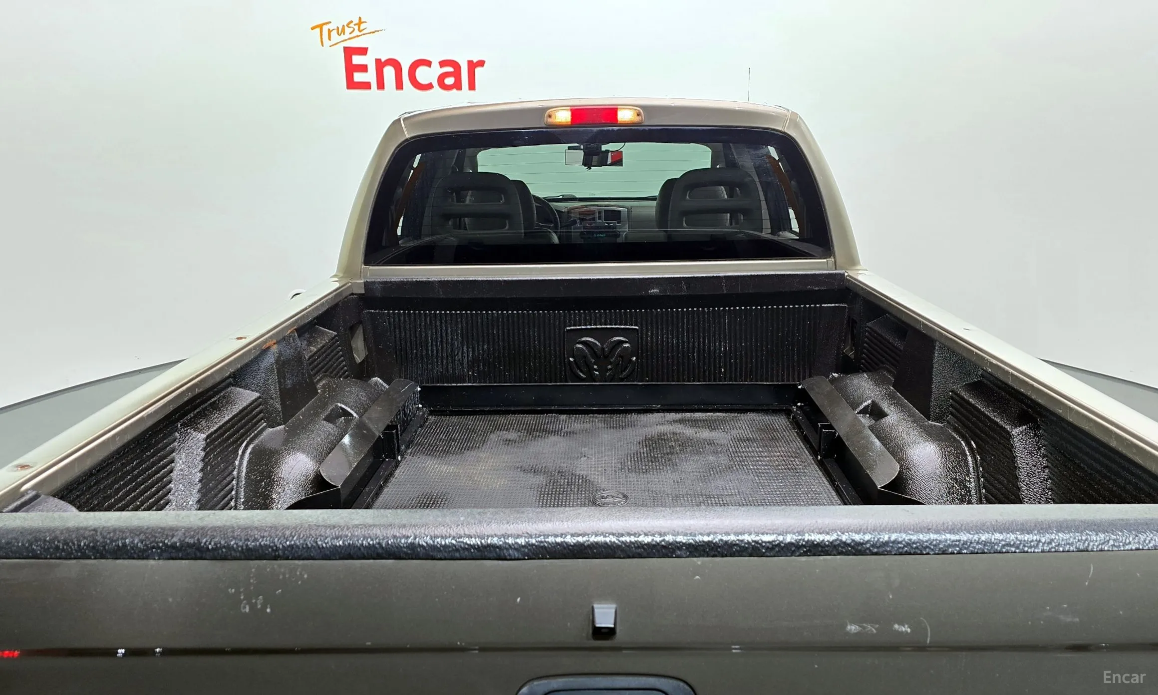 Dodge Dakota превью 20