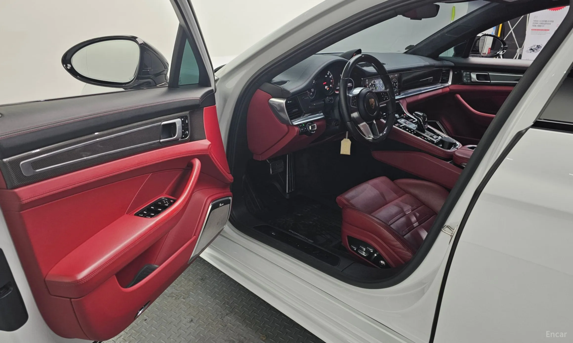 Porsche Panamera (971) превью 10