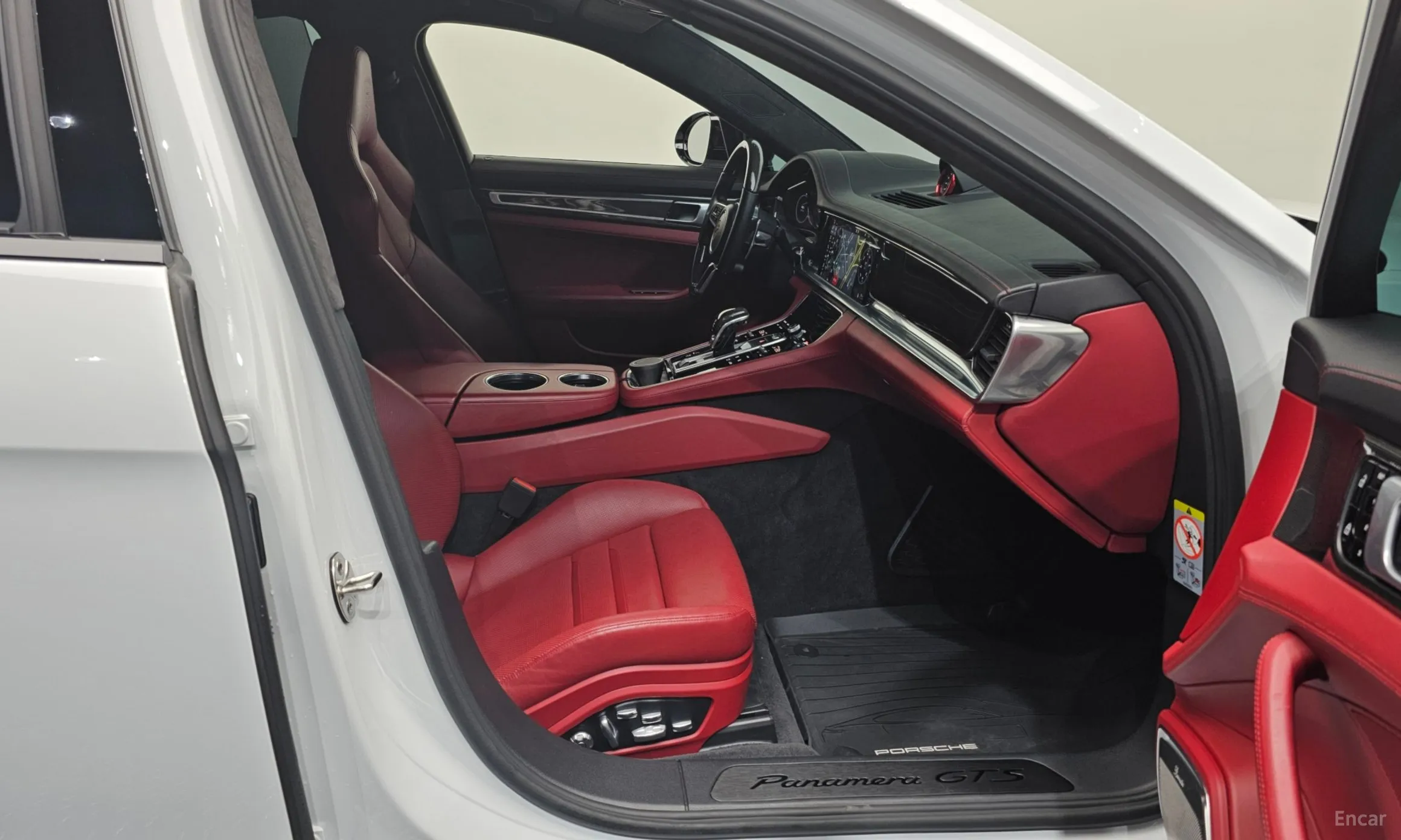 Porsche Panamera (971) превью 11