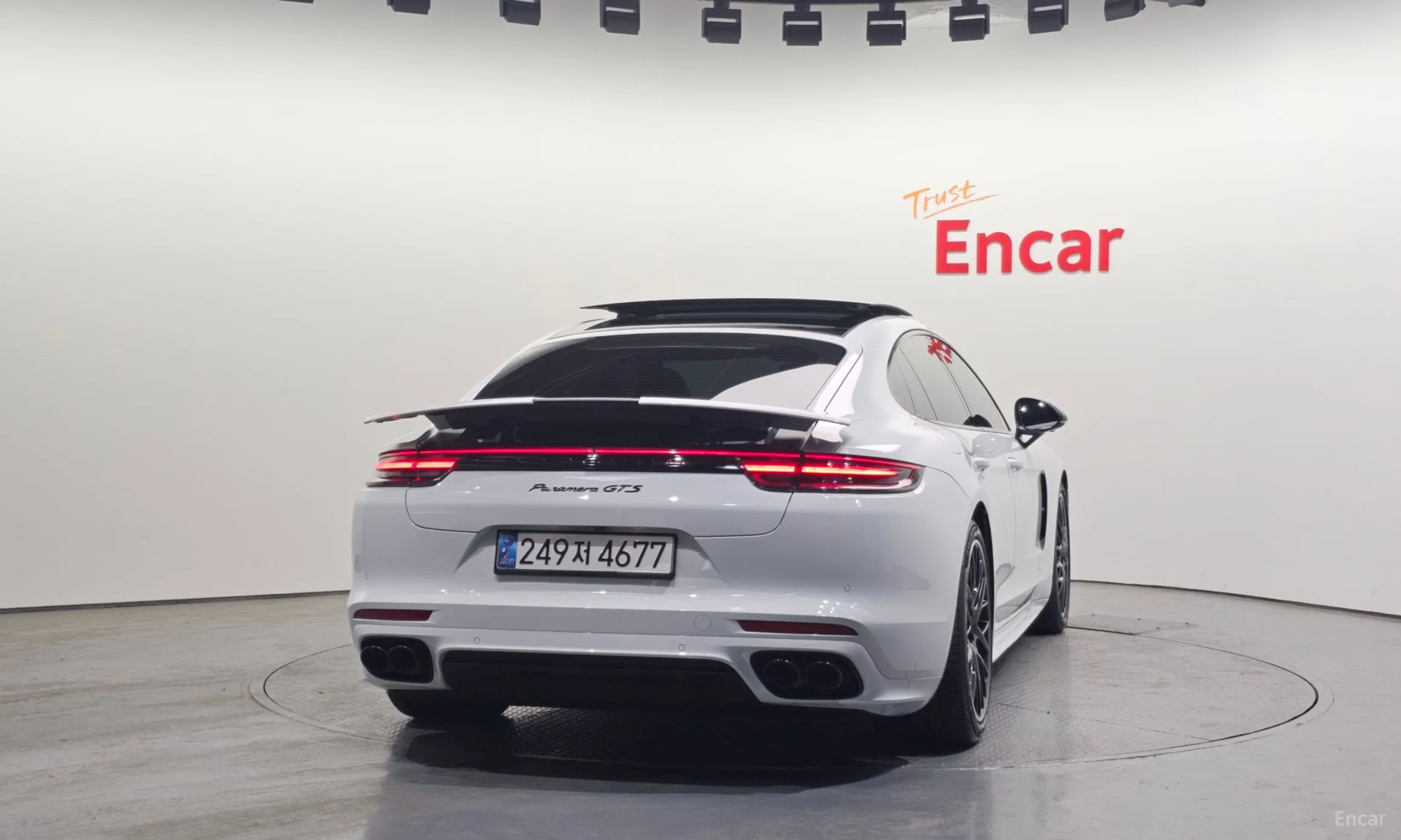 Porsche Panamera (971) превью 4