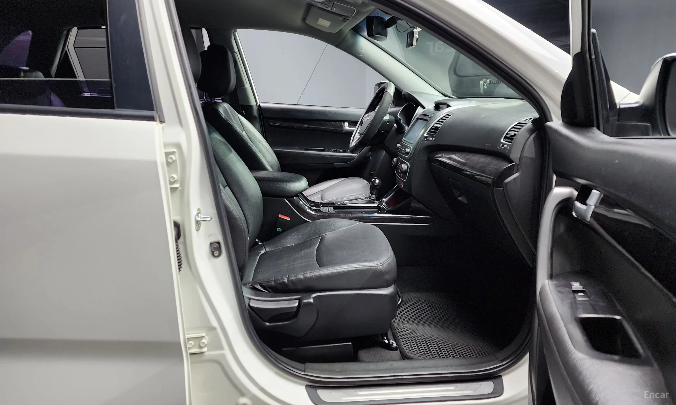 Kia New Sorrento R превью 10
