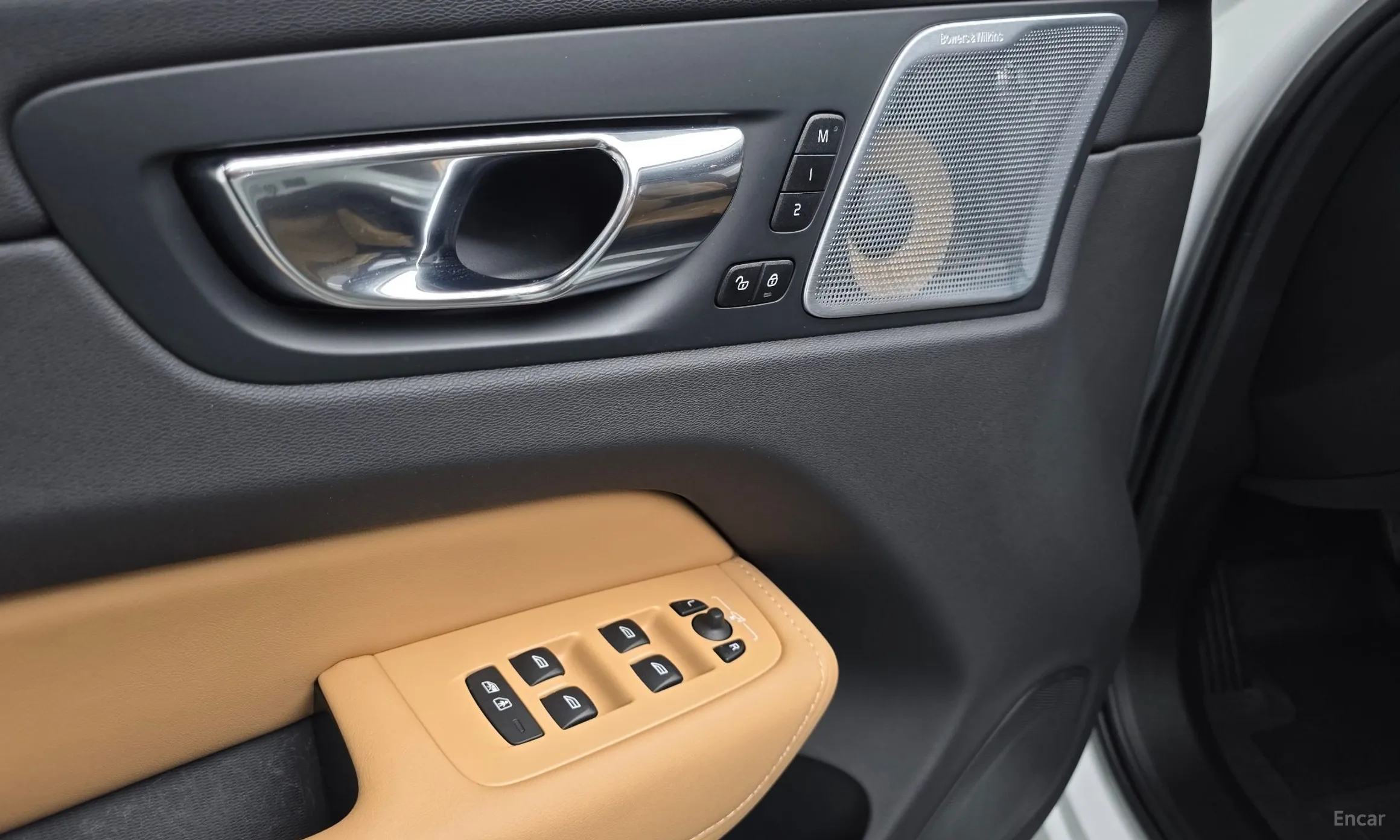 Volvo XC60 Gen 2 превью 18