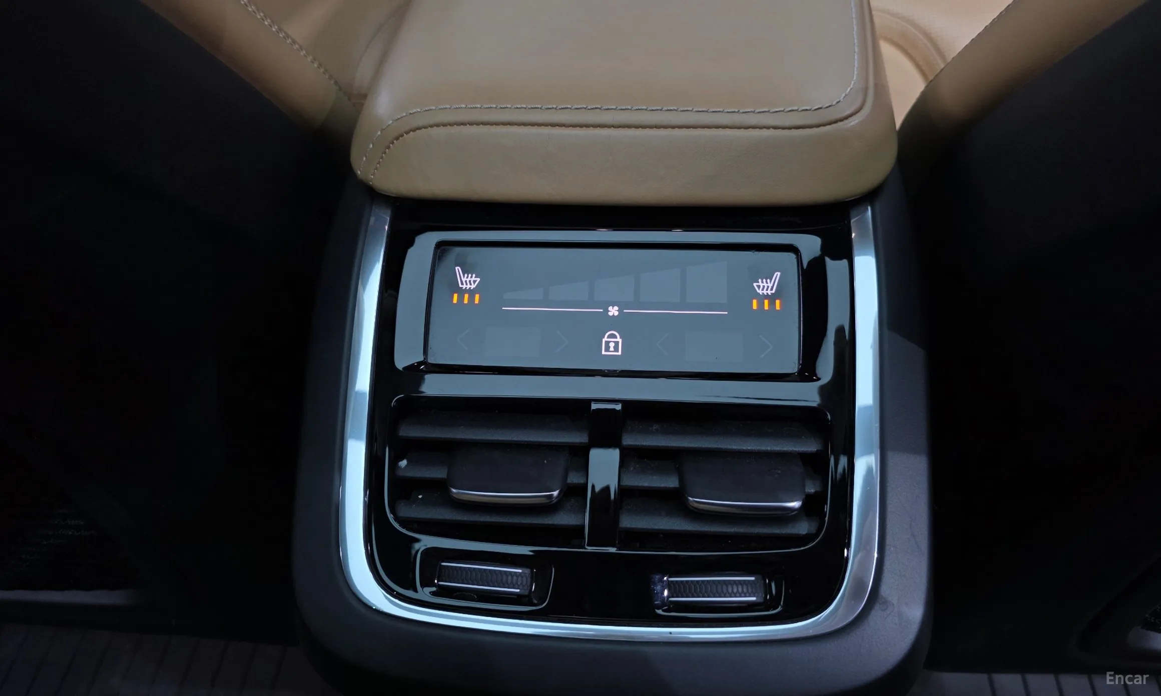 Volvo XC60 Gen 2 превью 19