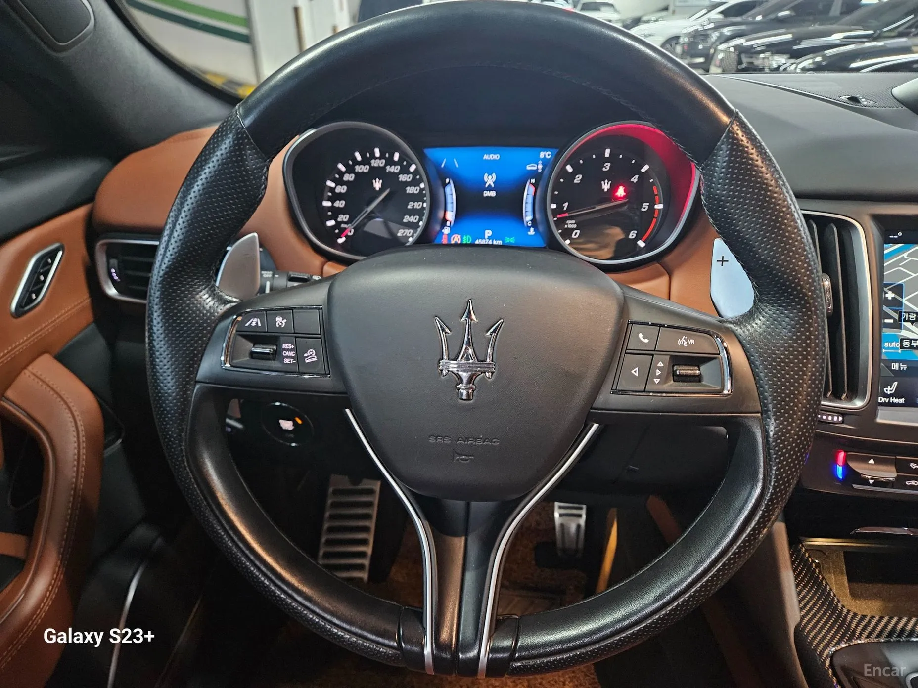 Maserati Levante превью 14
