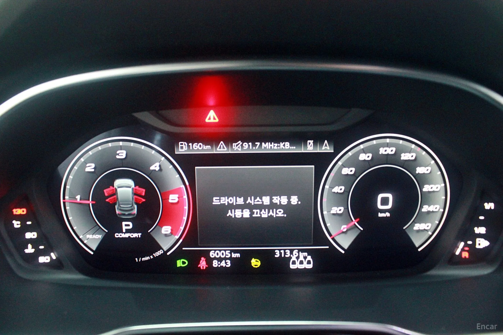 Audi Q3 (F3) превью 8