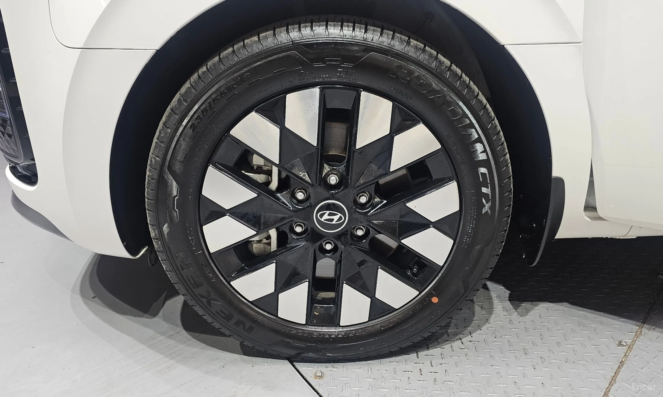 Hyundai Staria превью 5