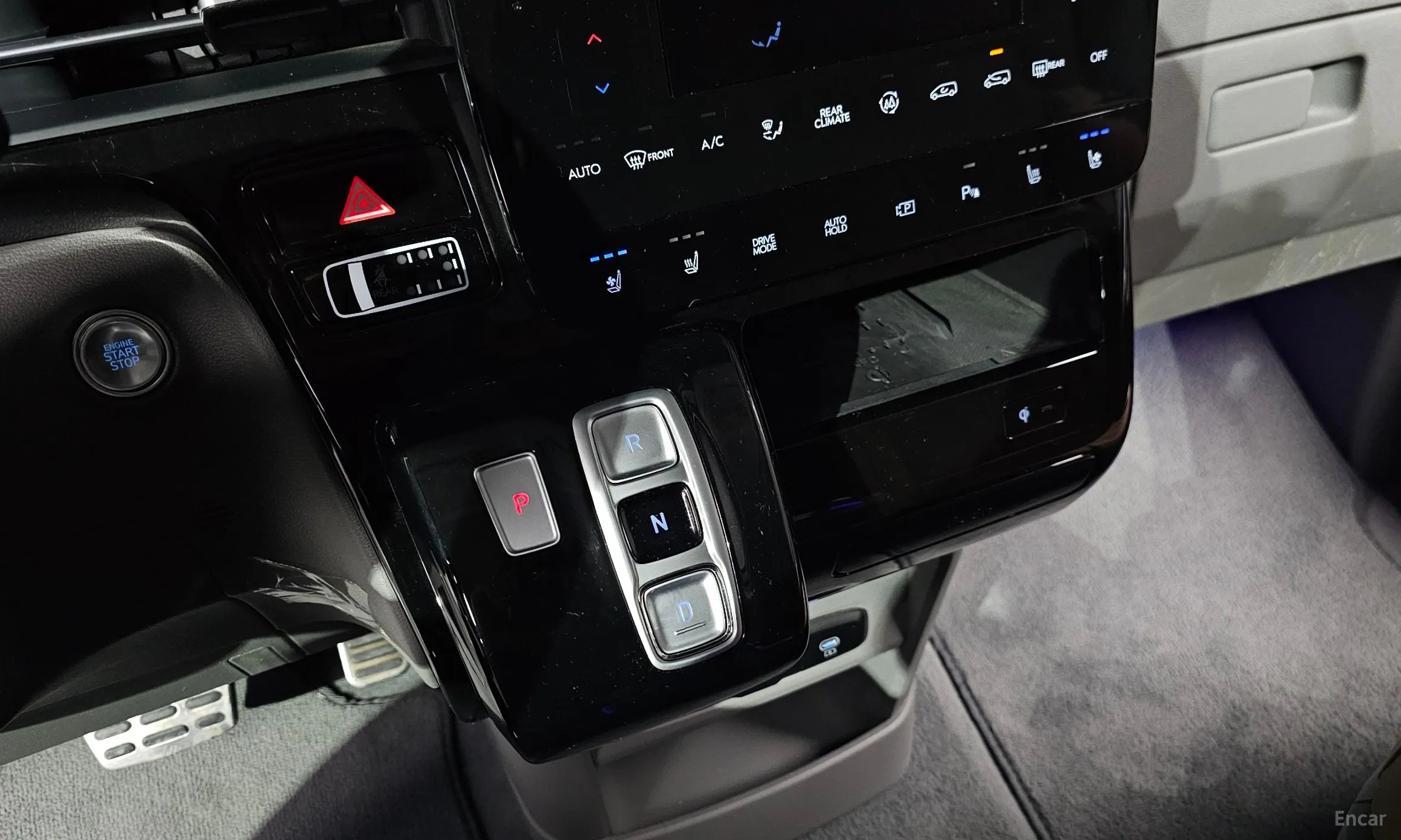 Hyundai Staria превью 9