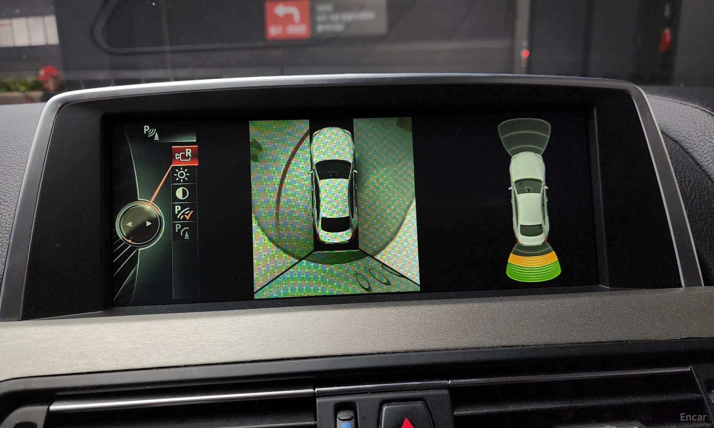 BMW 6 Series (F12) превью 16