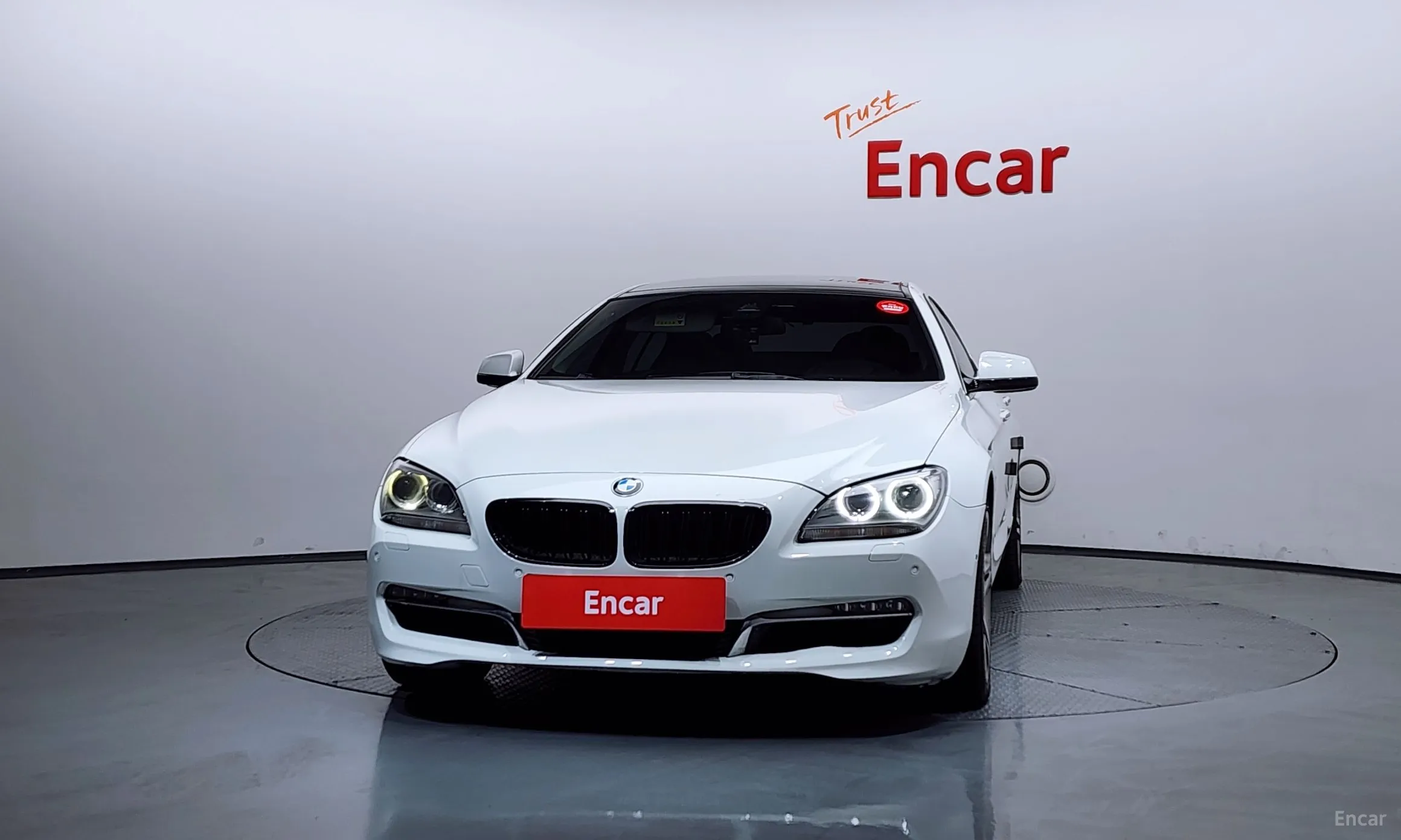 BMW 6 Series (F12) превью 3