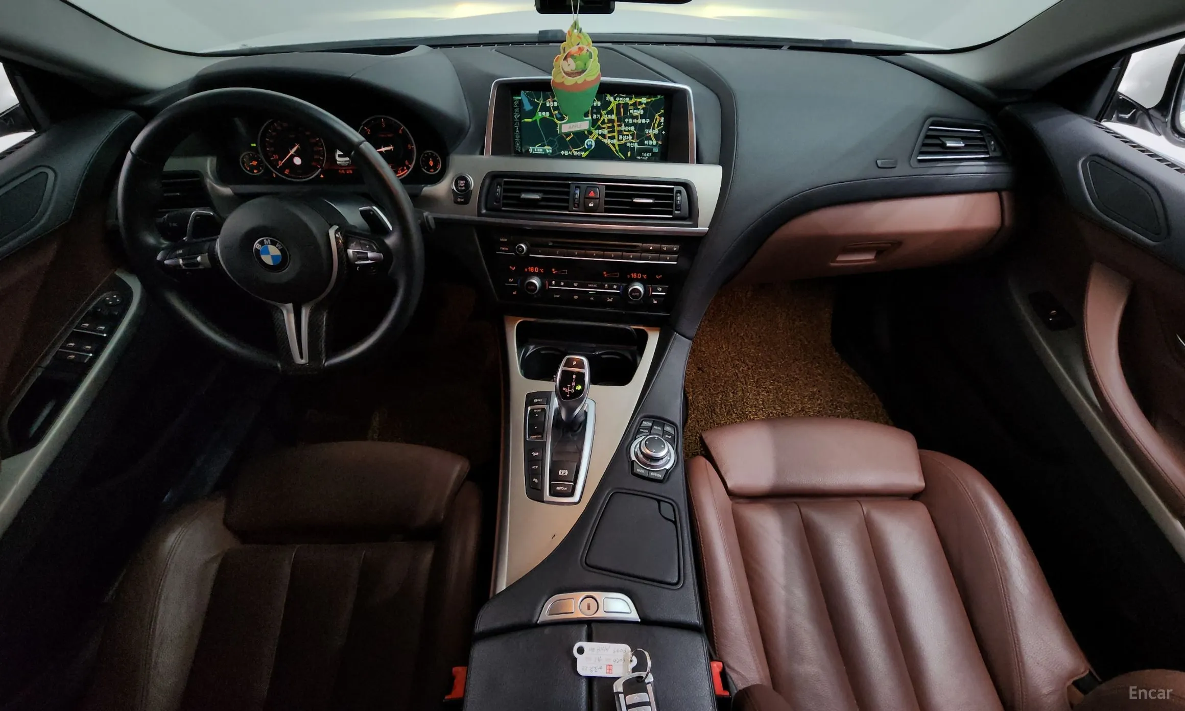 BMW 6 Series (F12) превью 7