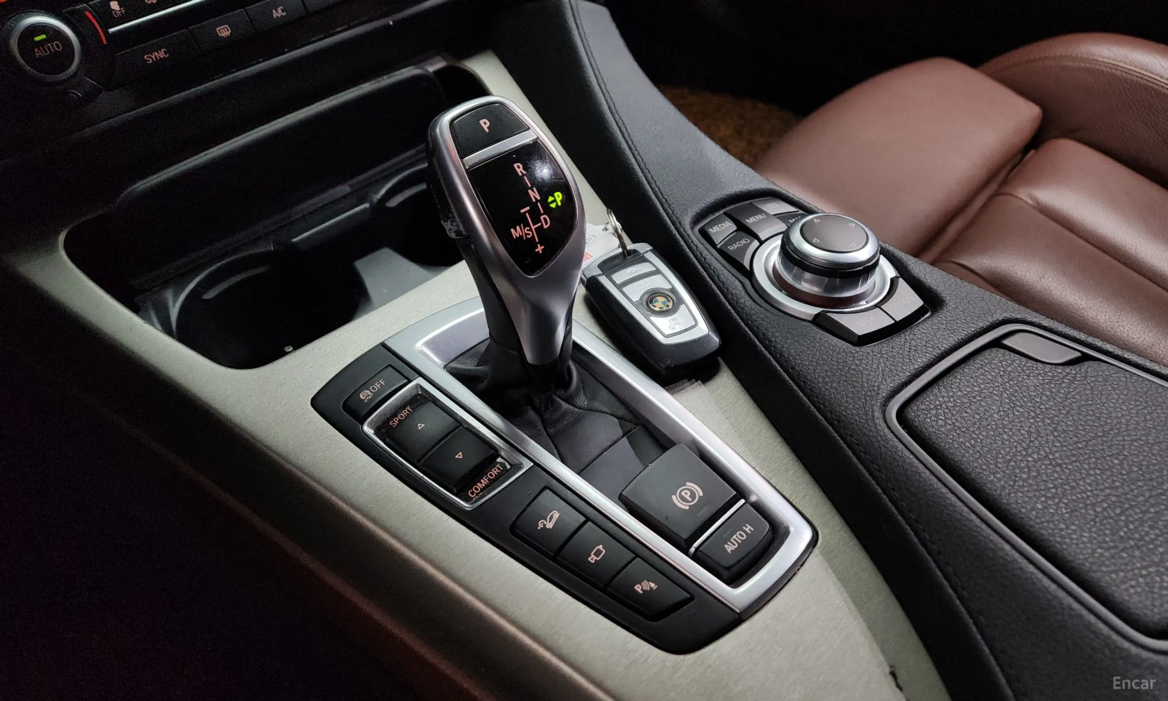 BMW 6 Series (F12) превью 9