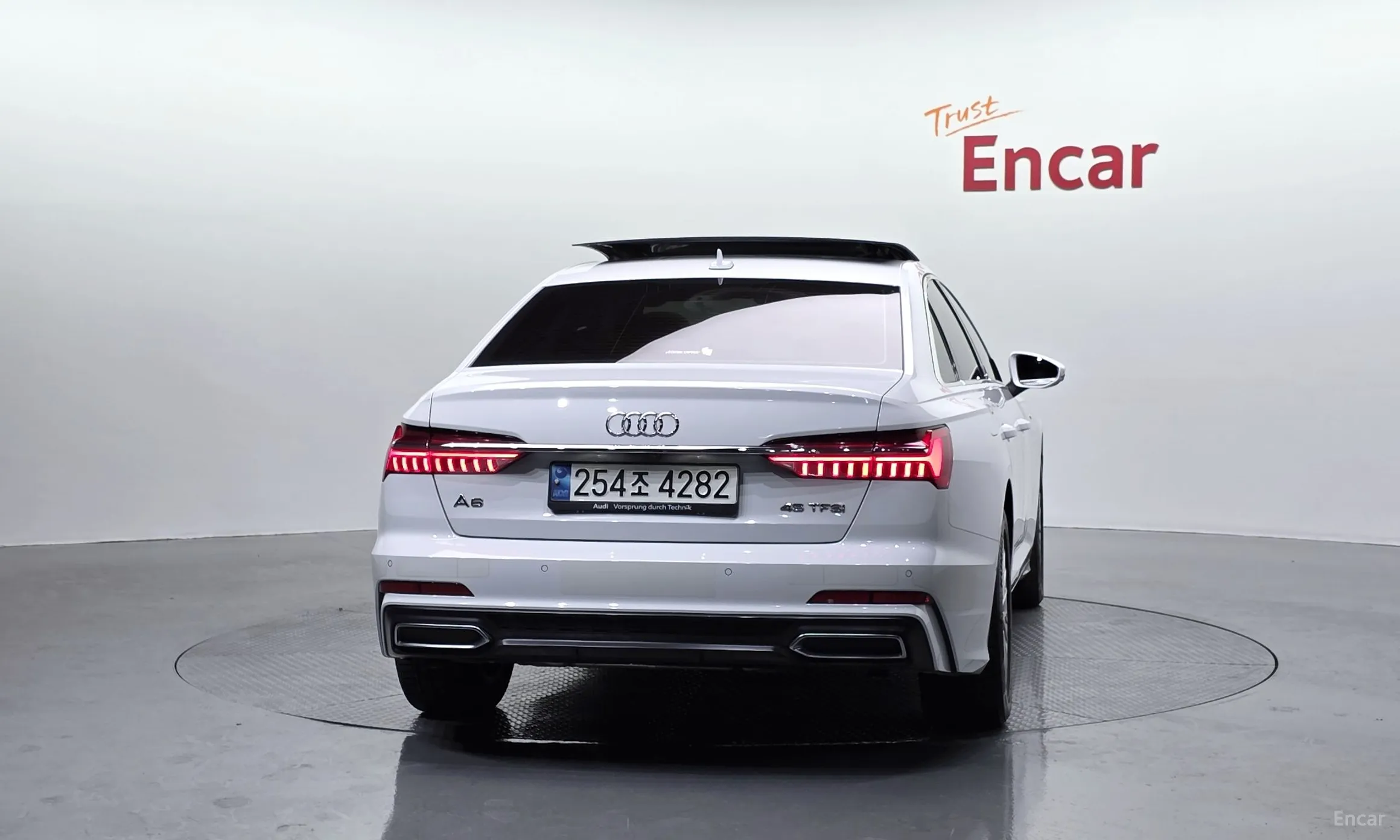 Audi A6 (C8) превью 4