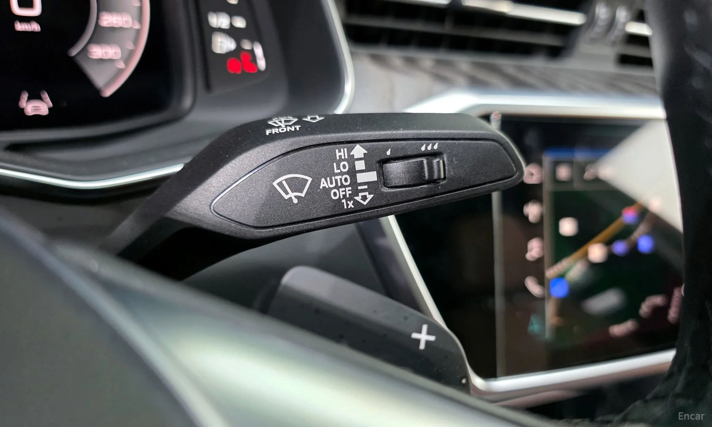 Audi A6 (C8) превью 9