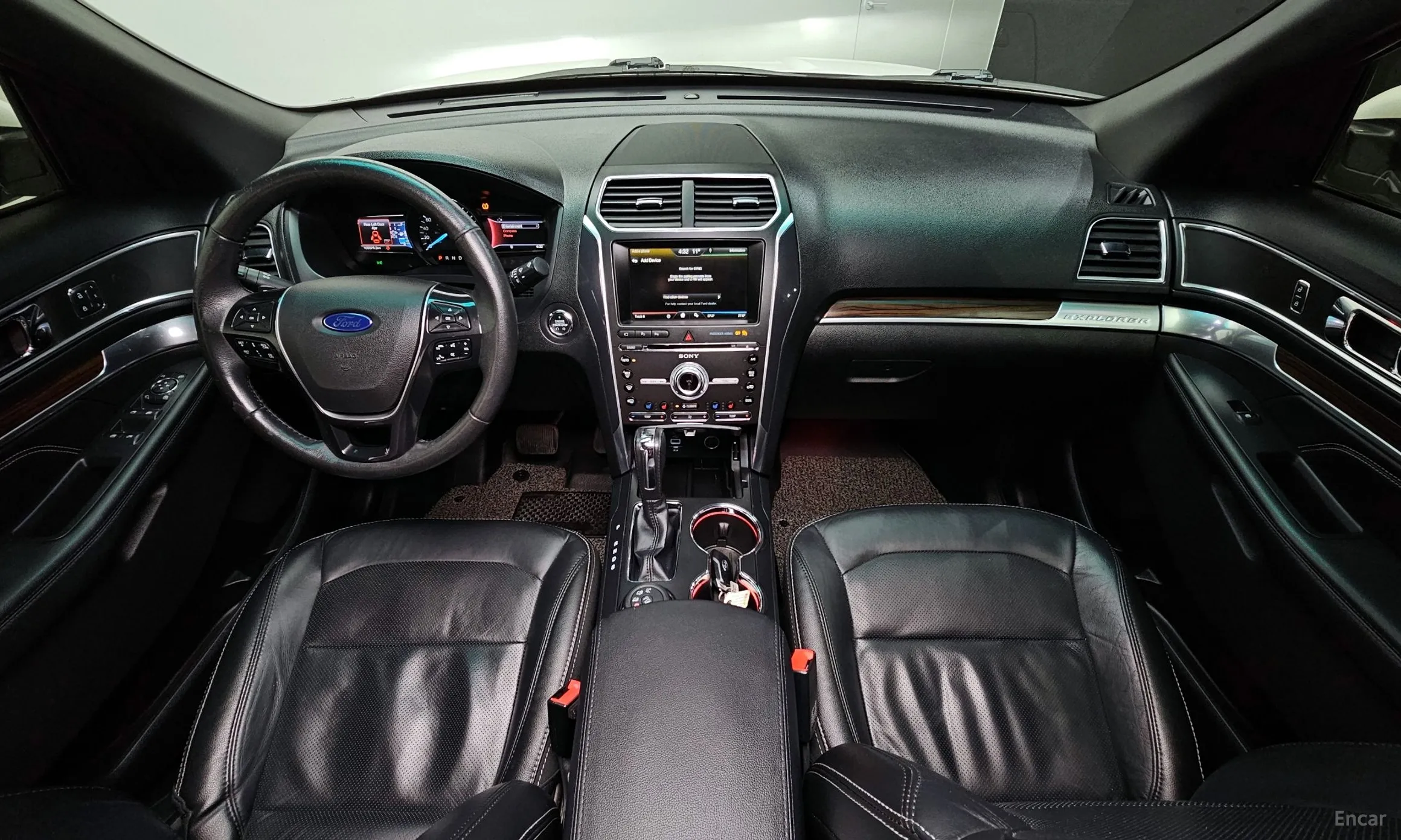 Ford Explorer превью 7