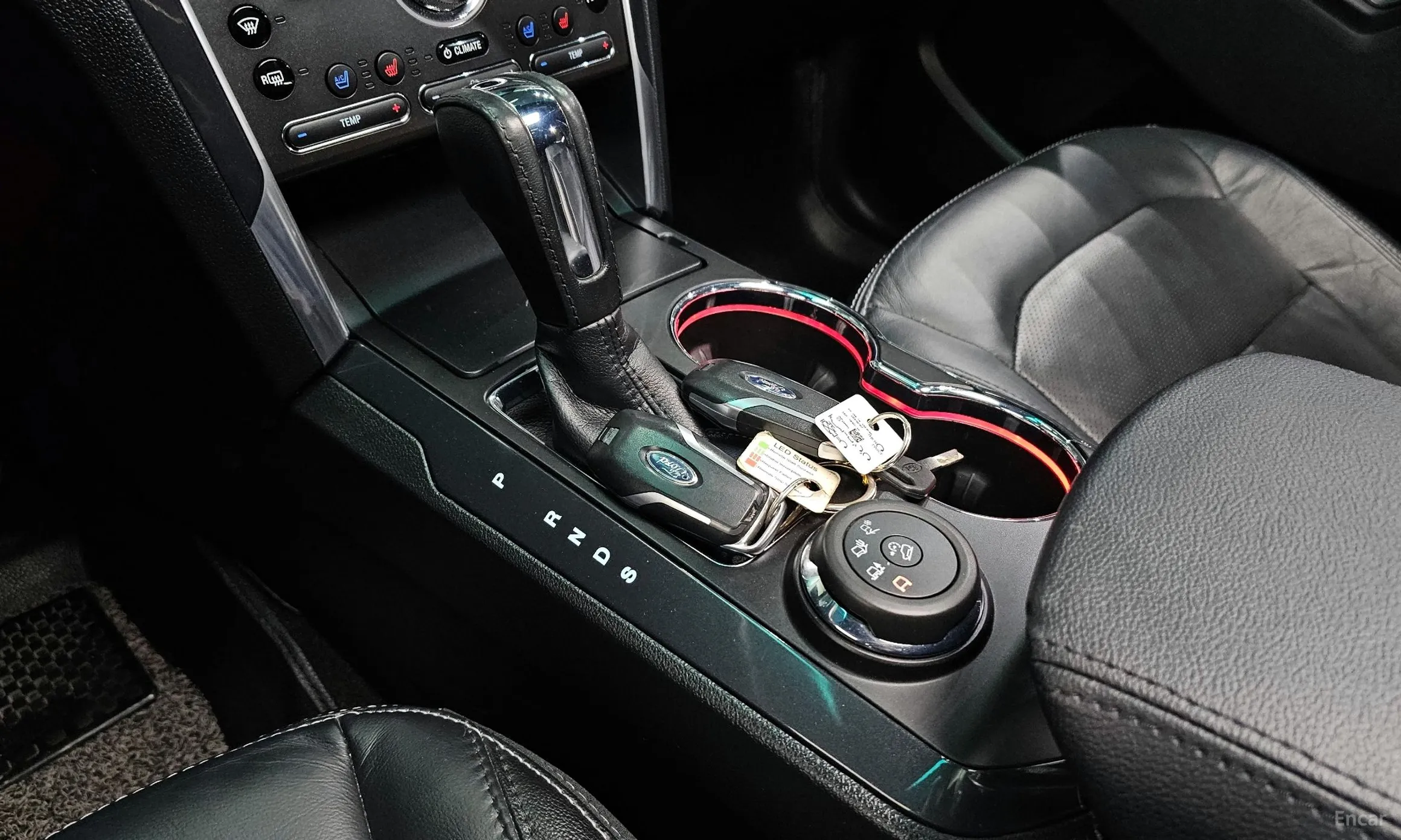 Ford Explorer превью 9