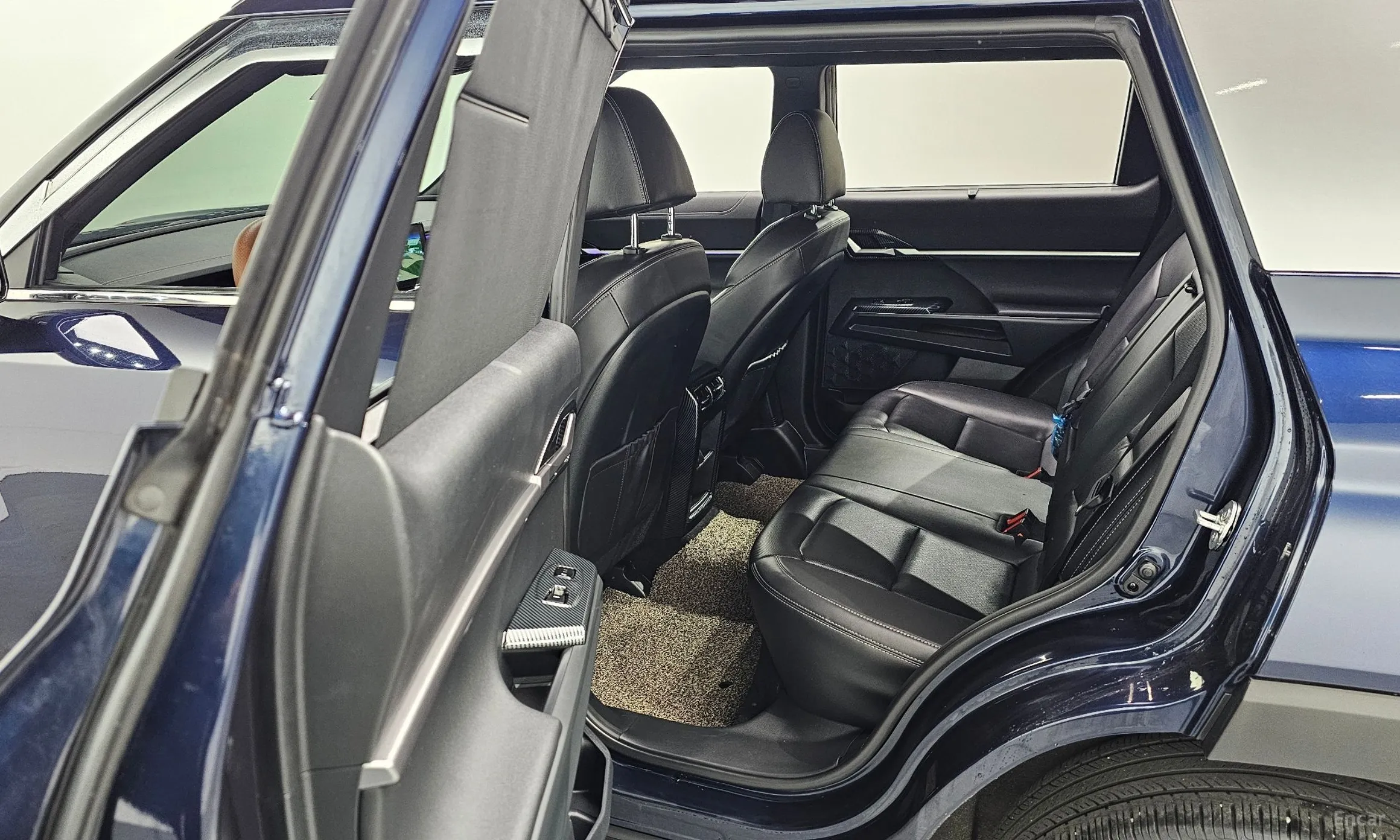 KG Mobility (SsangYong) Torres превью 12