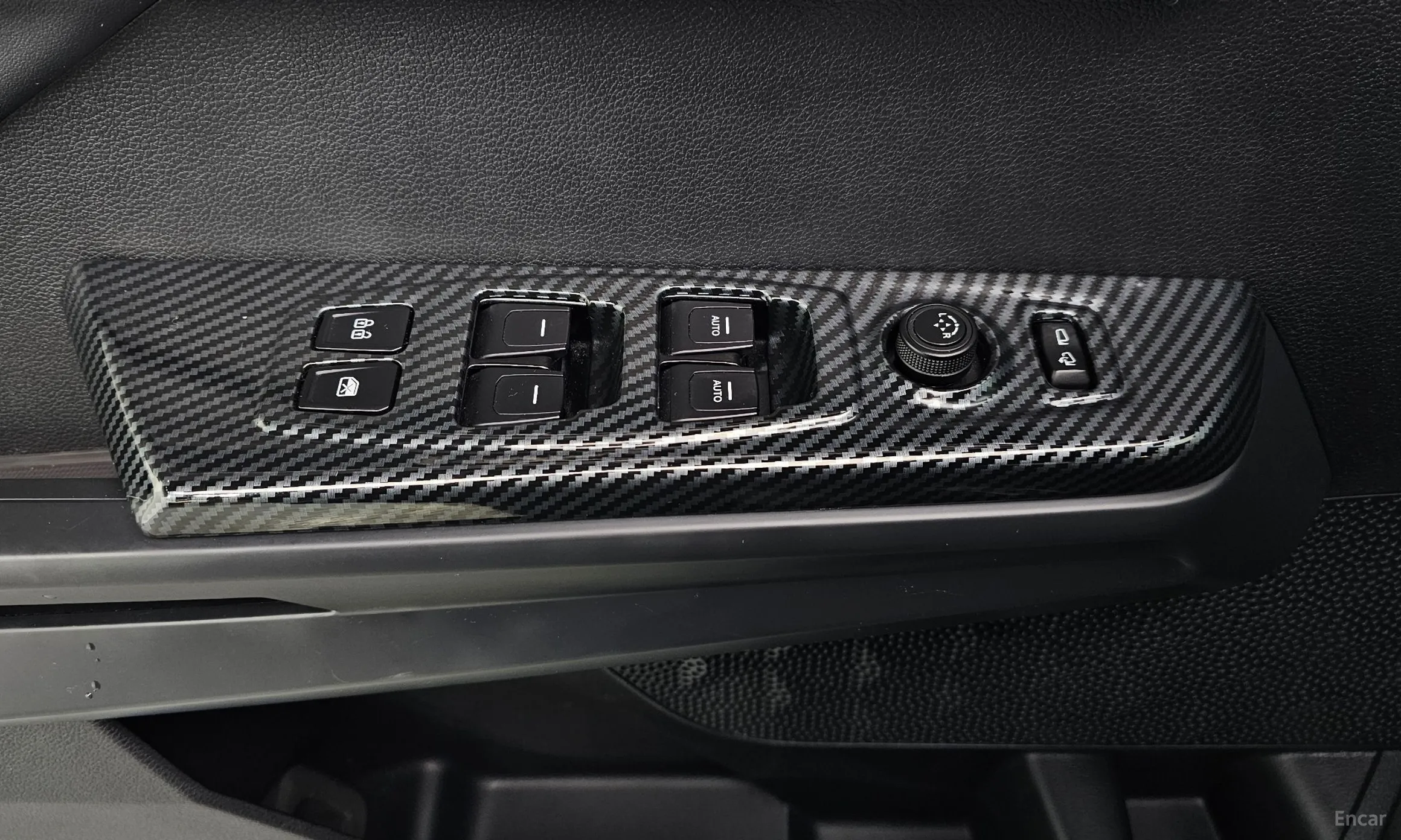 KG Mobility (SsangYong) Torres превью 17