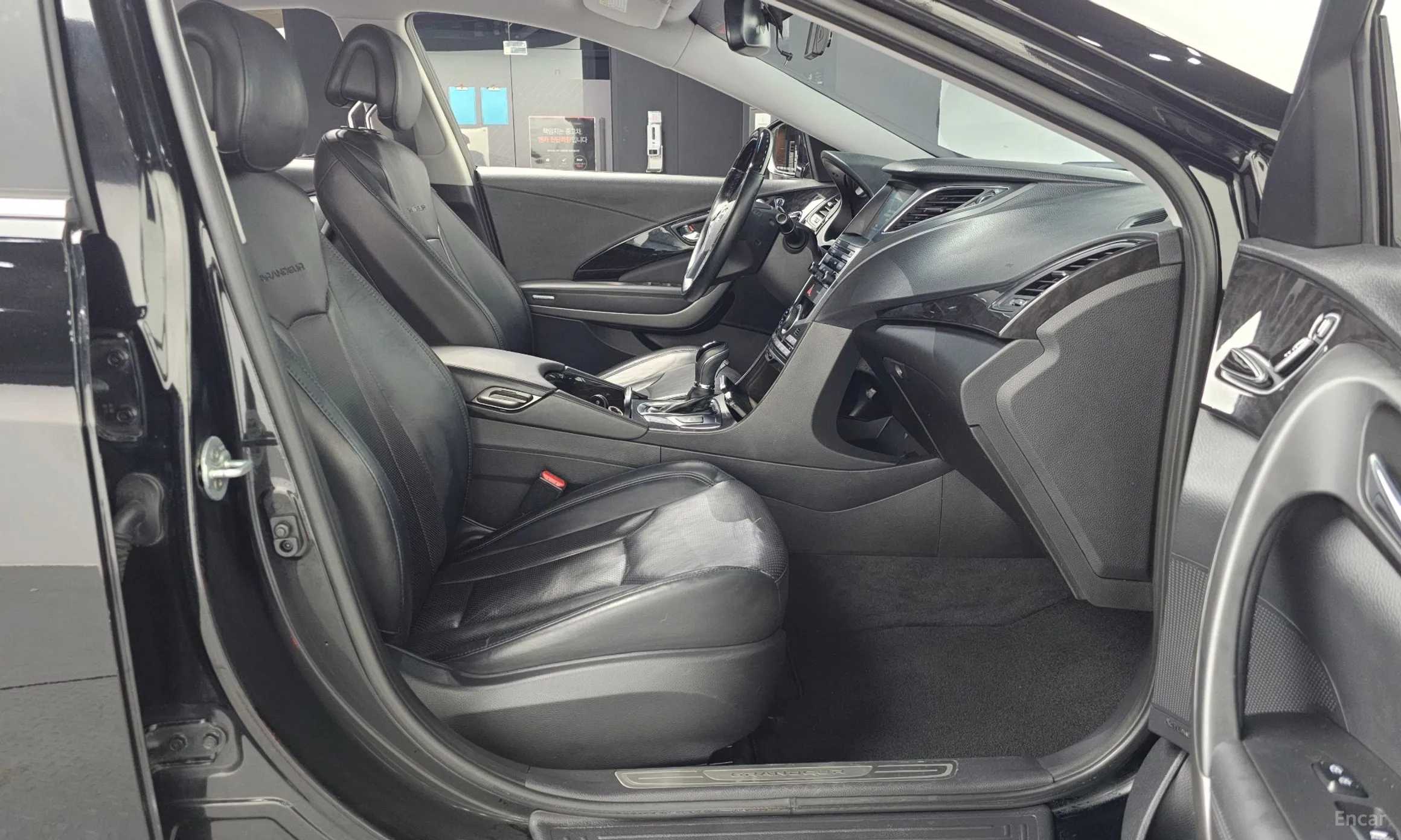 Hyundai Grandeur HG превью 11